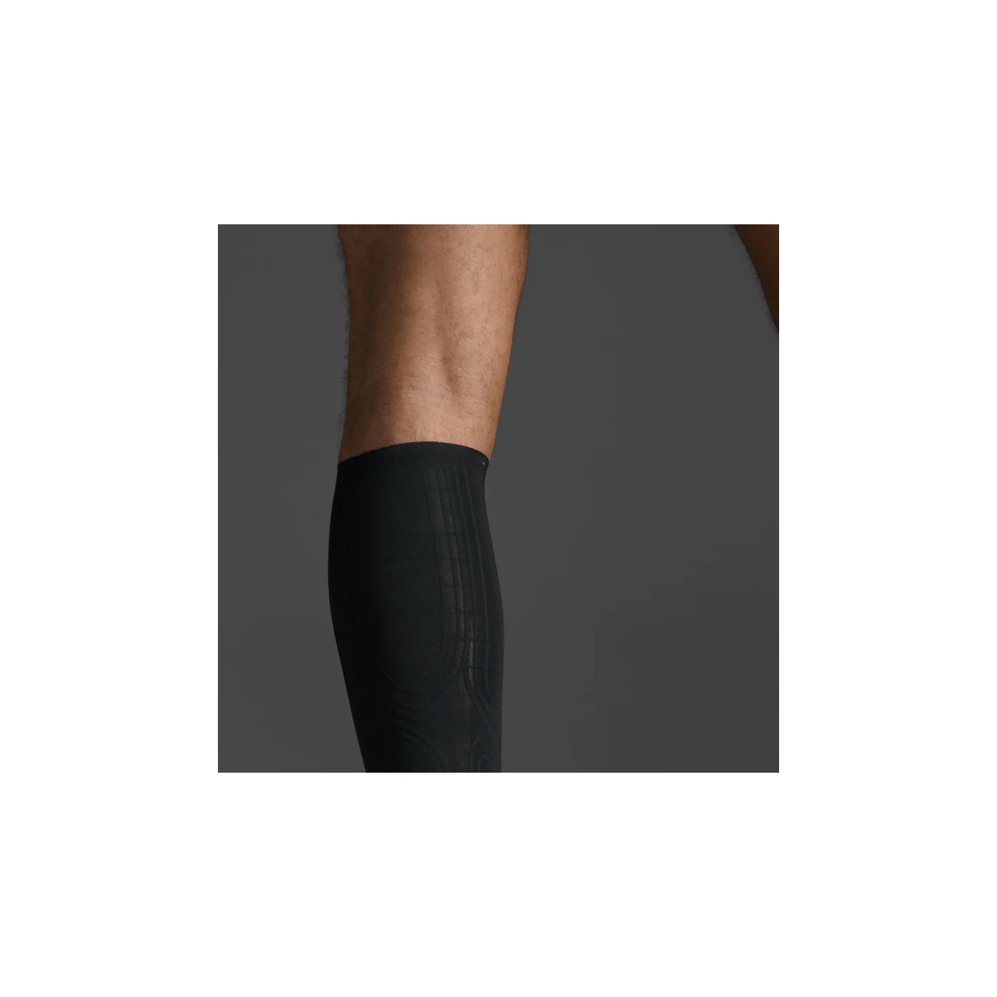 Upper calf logo and knit detail crop