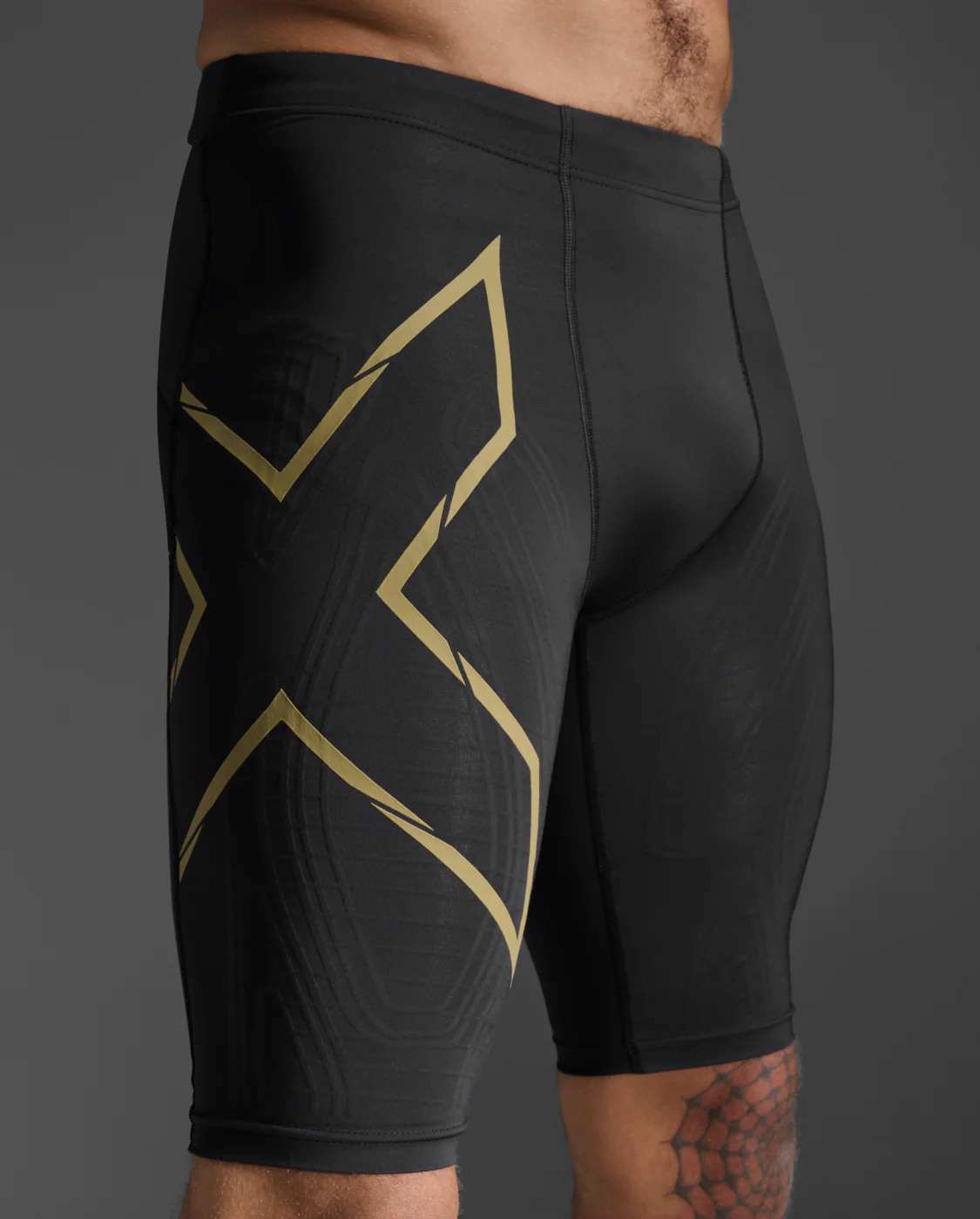 Waistband storage detail