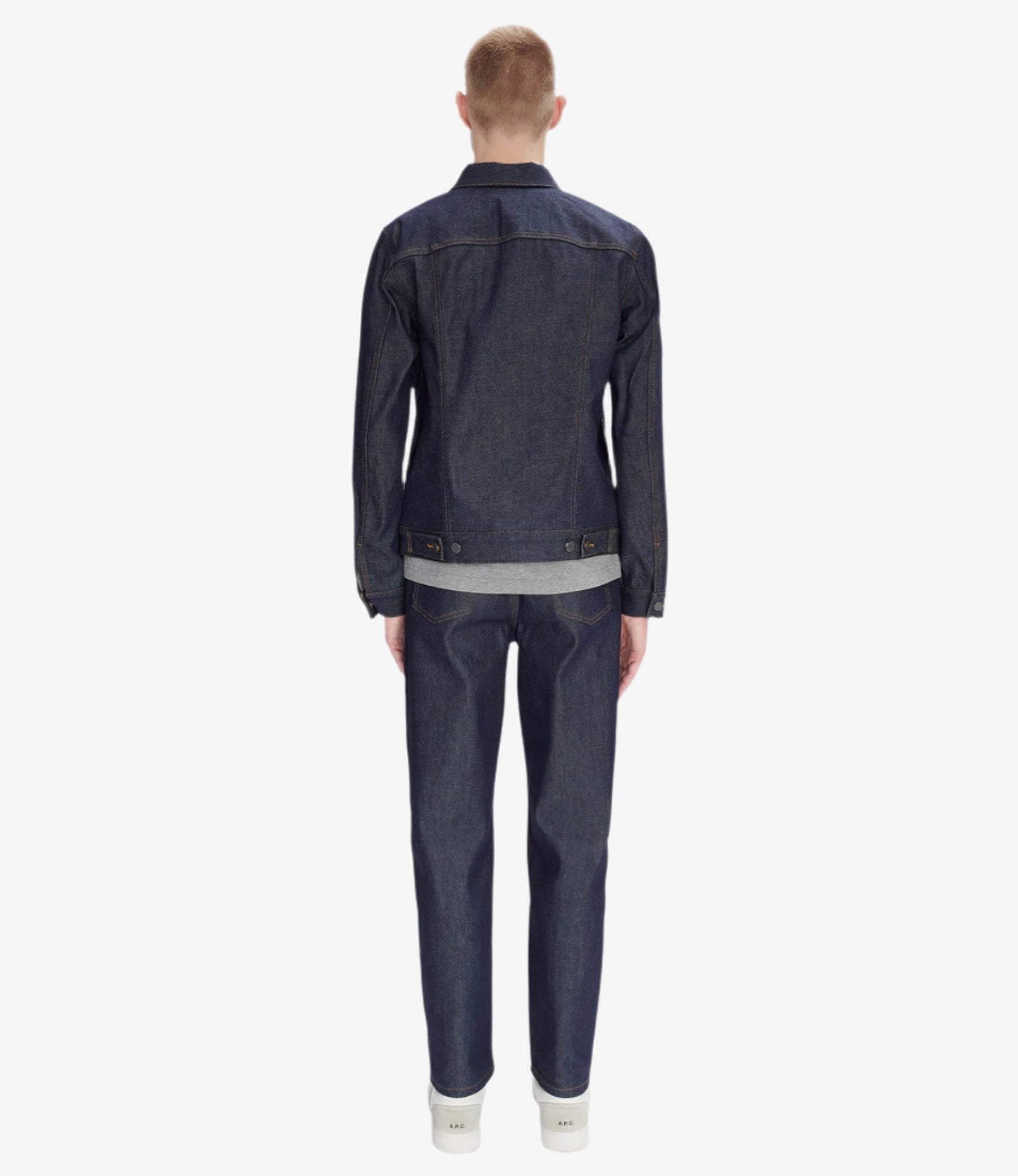 Side view with chest pockets.