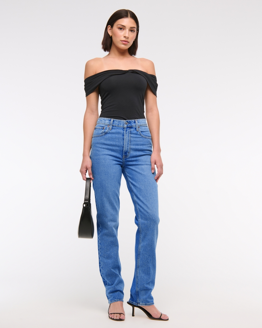 waist and pocket detail