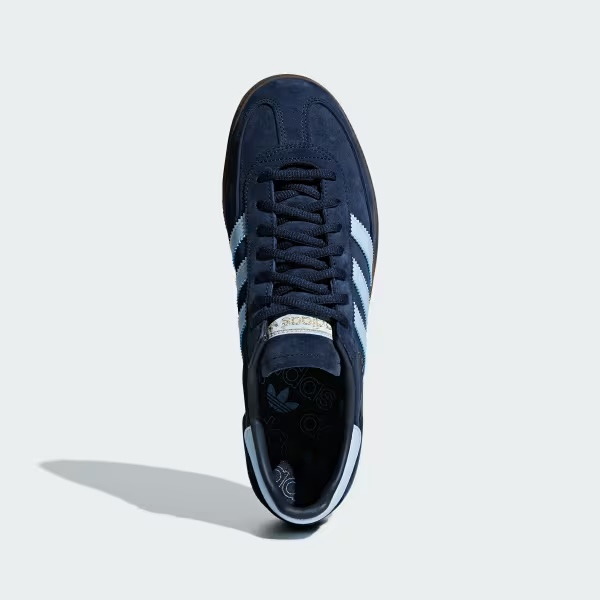 Top view of the suede upper
