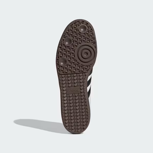 Gum outsole and low profile