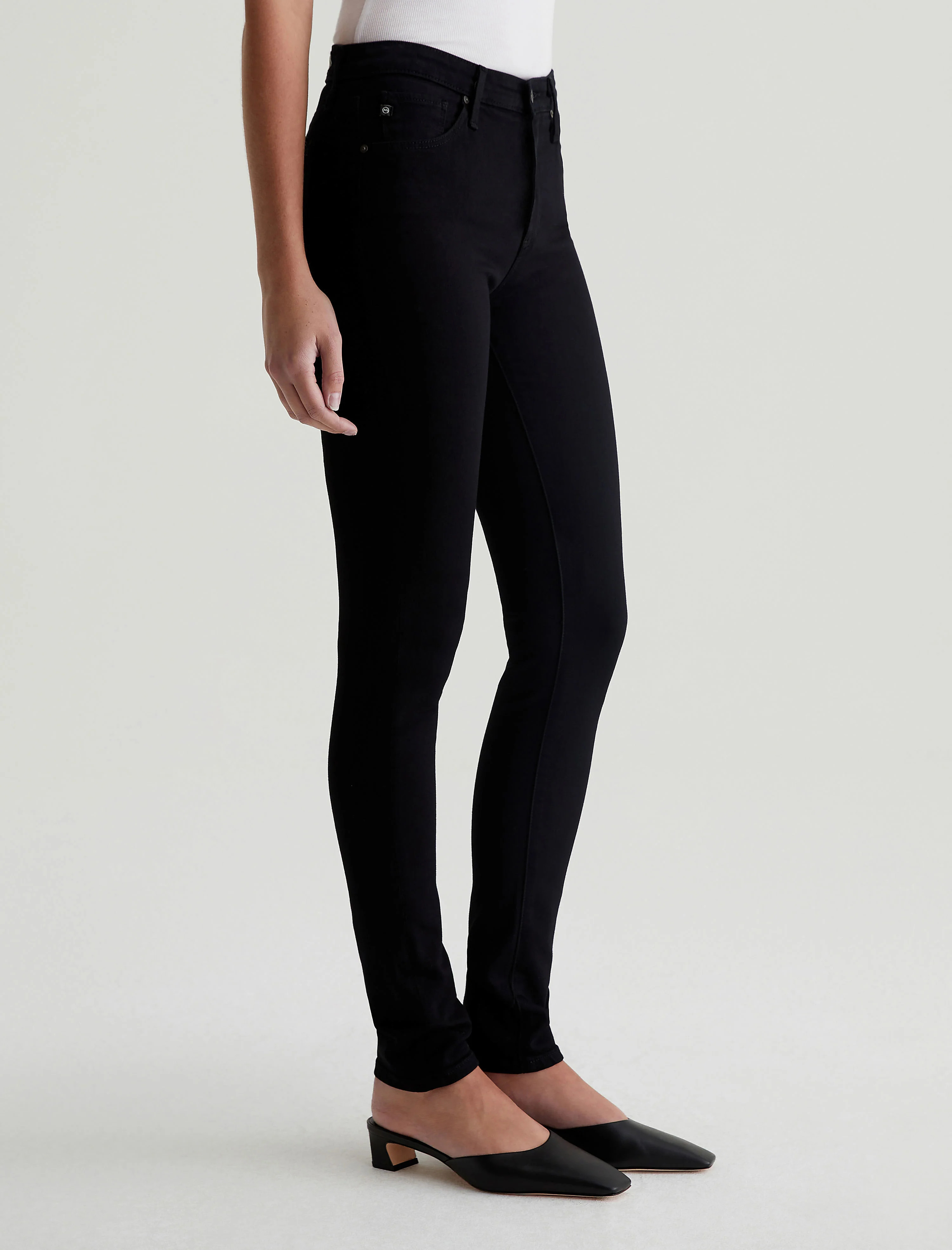 Waist, pocket or fly detail