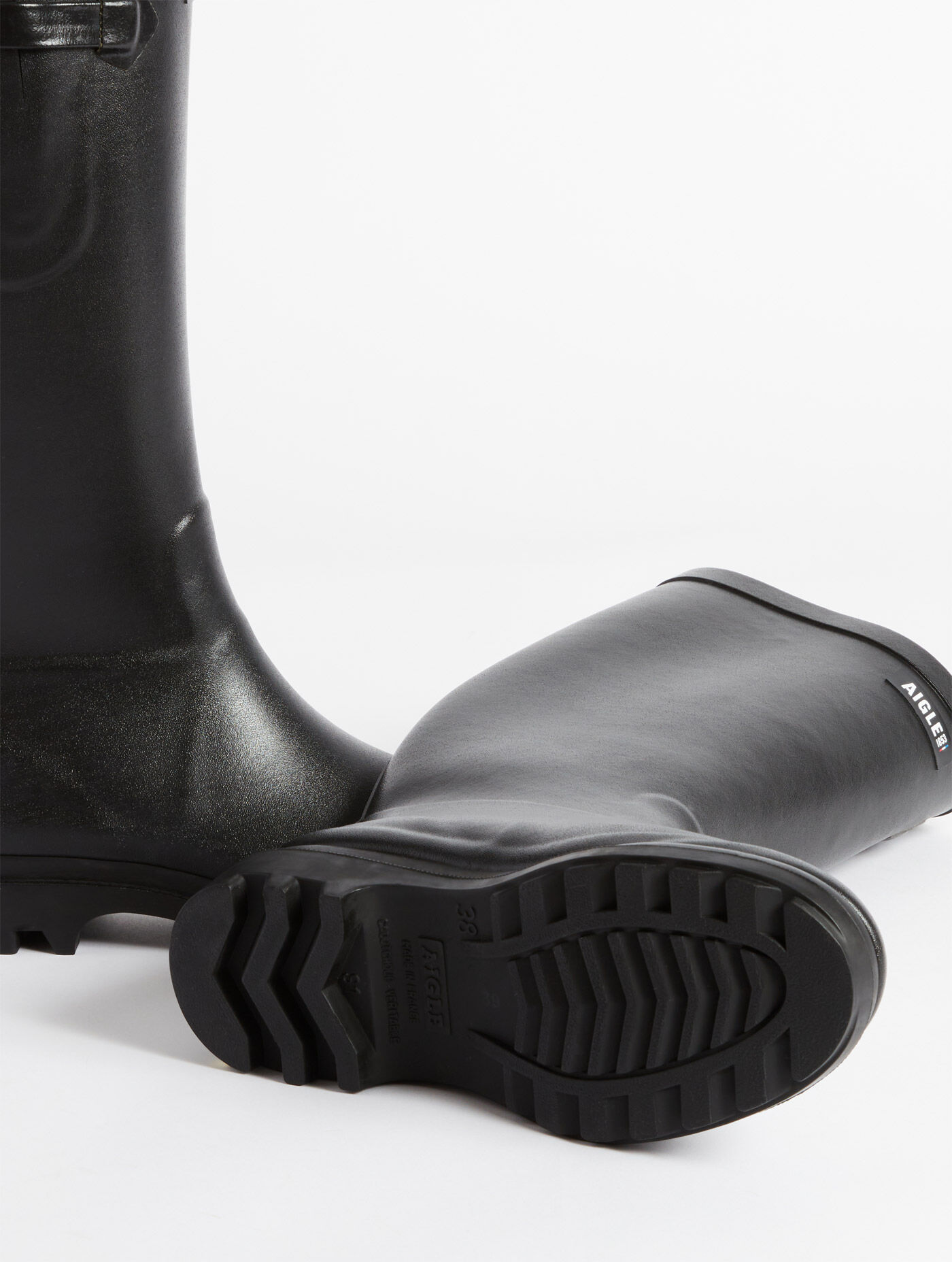 sole and toe profile