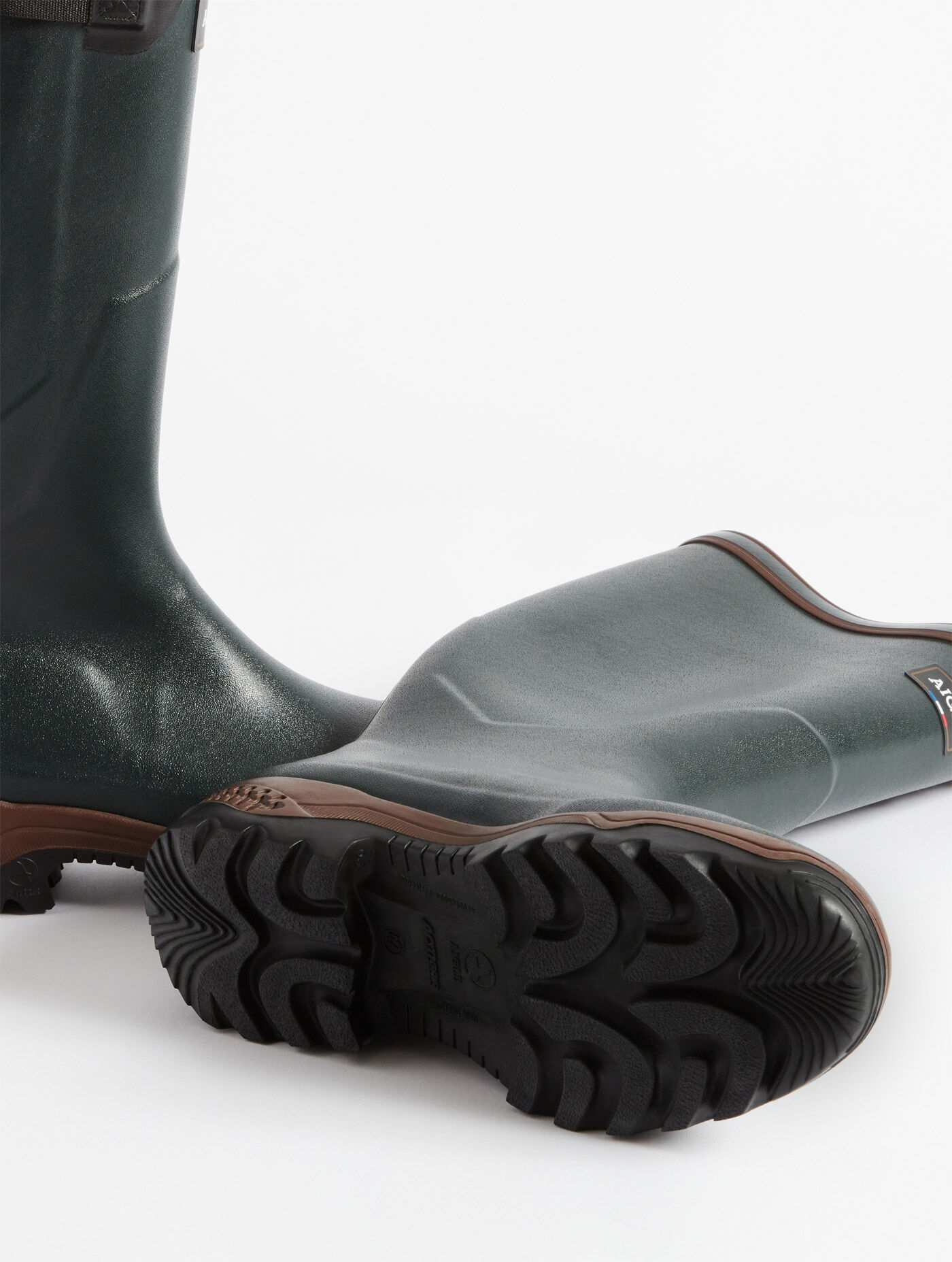 adjustable calf opening and Aigle label