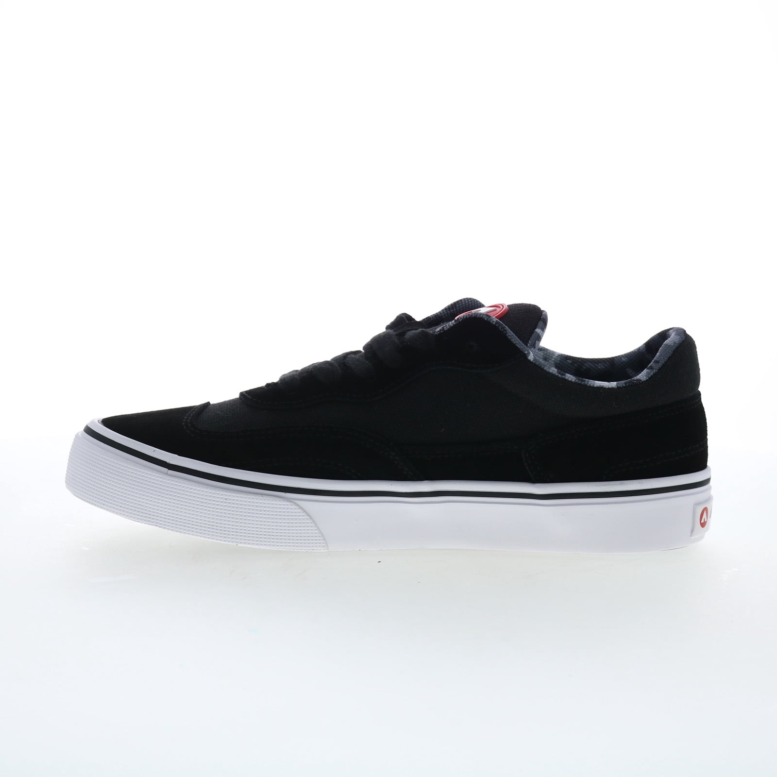 Padded heel view with pull tab
