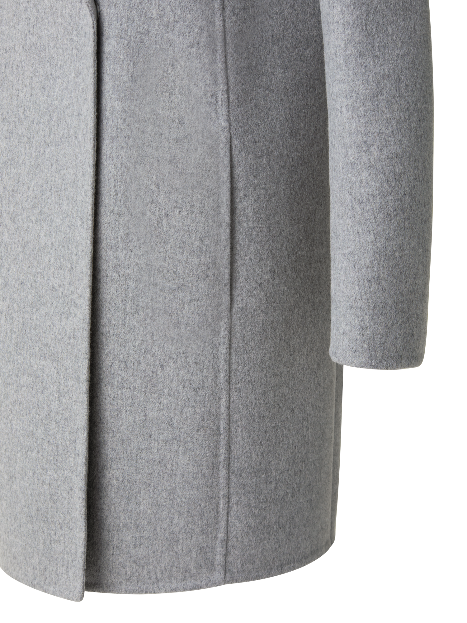Back view in aluminium cashmere