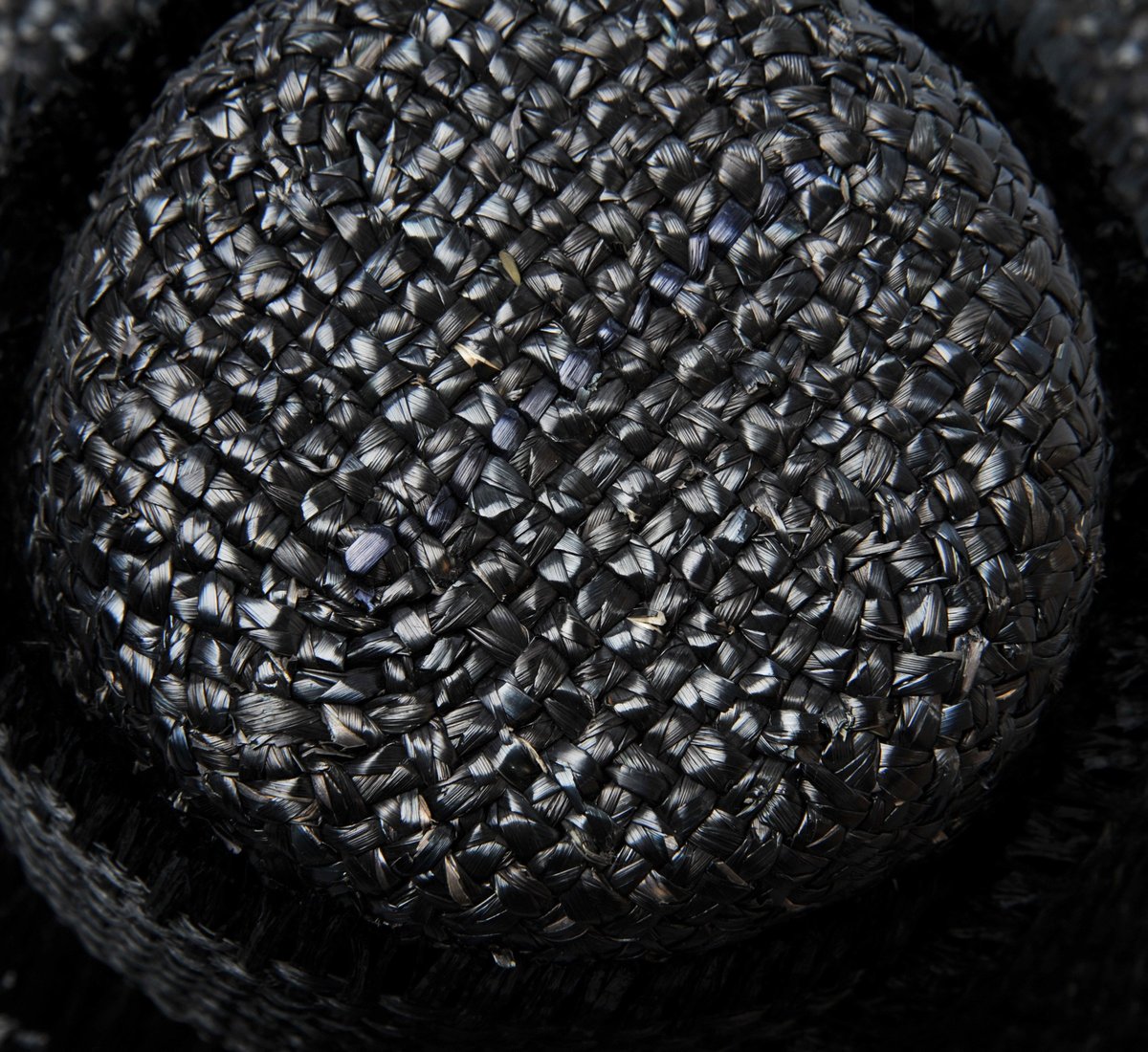 top weave detail