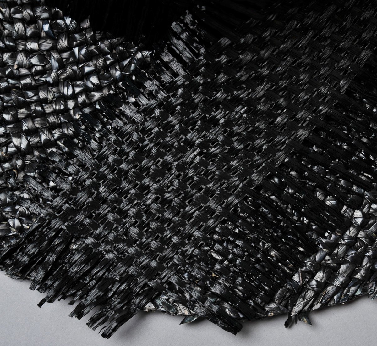 brim edge closeup