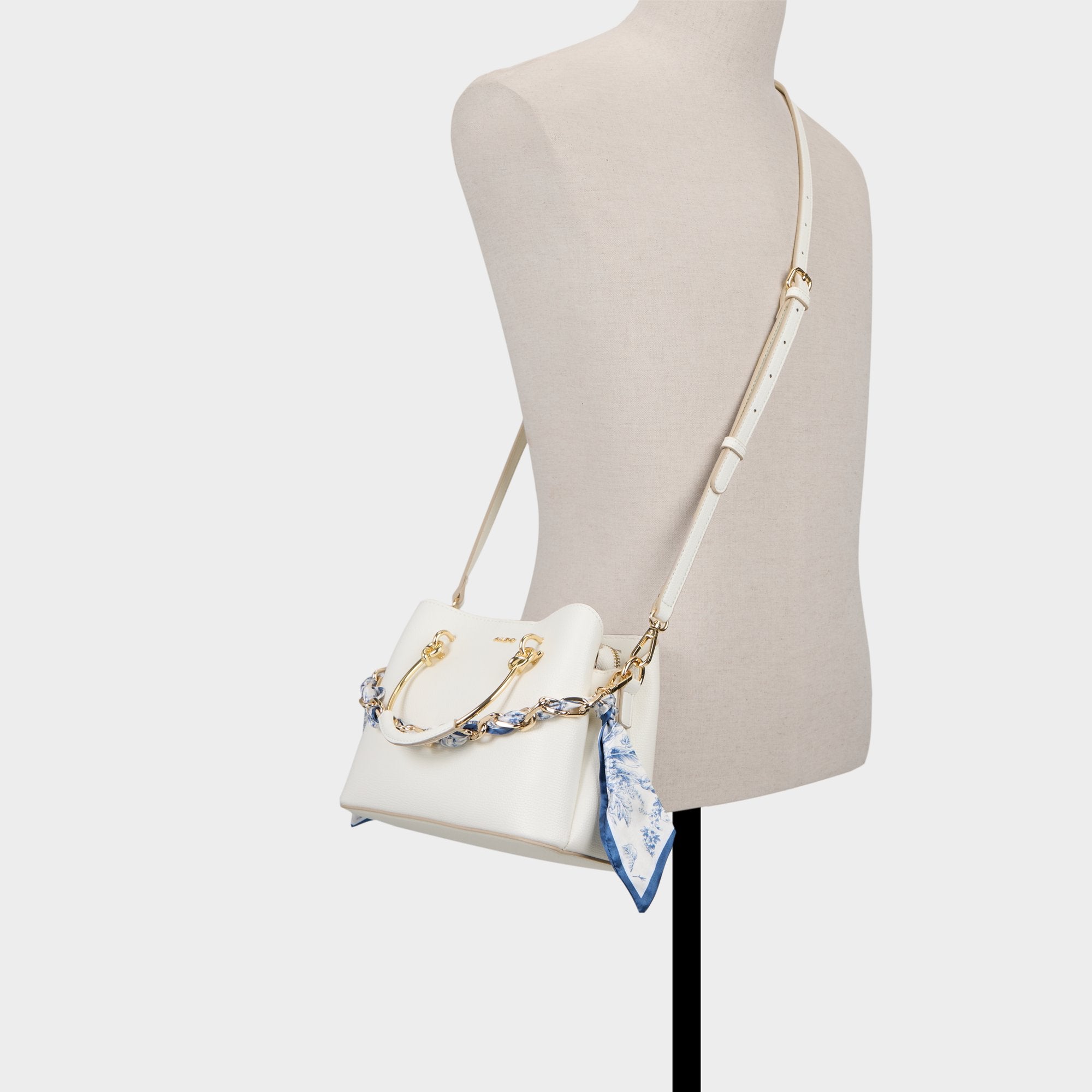 Official ALDO detail or alternate angle