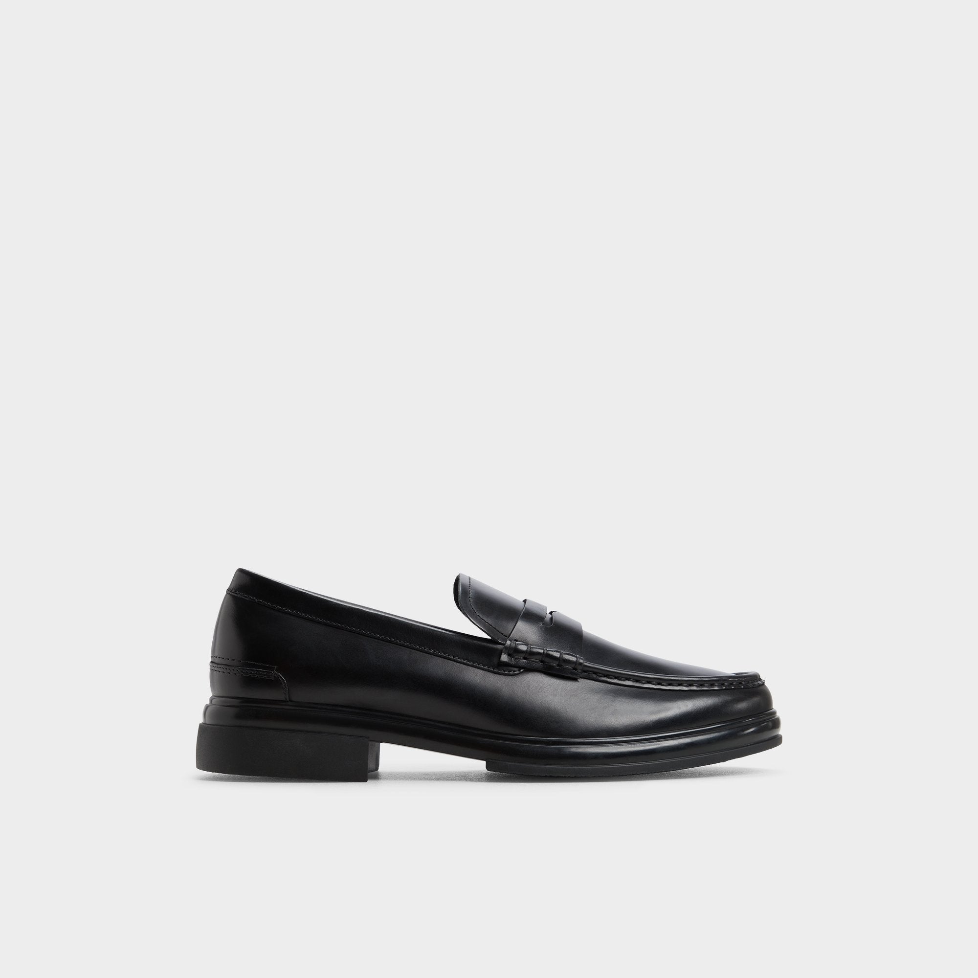 Tucker Loafer