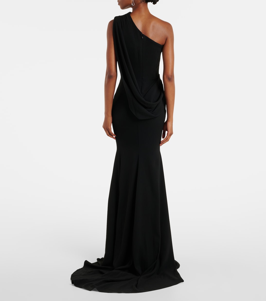 side drape and fitted column
