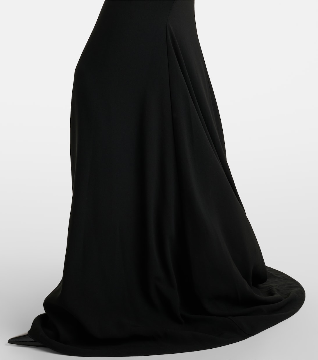 asymmetric neckline closeup