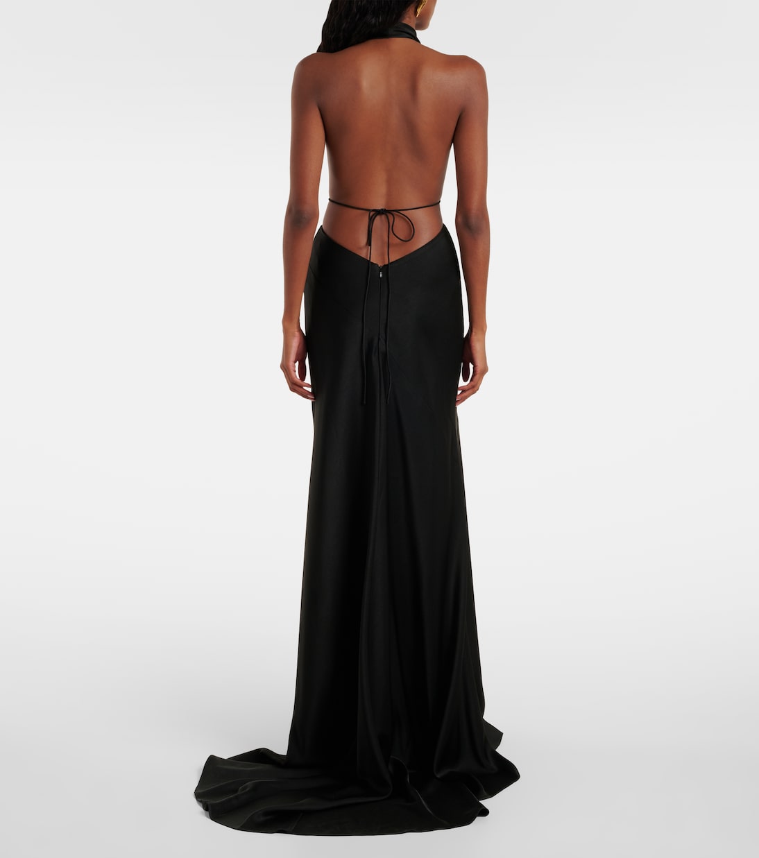 floor-length skirt detail