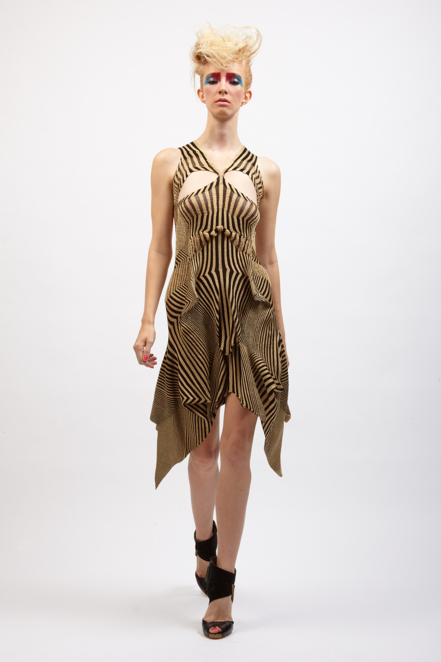 interstellar patterned knit look 2