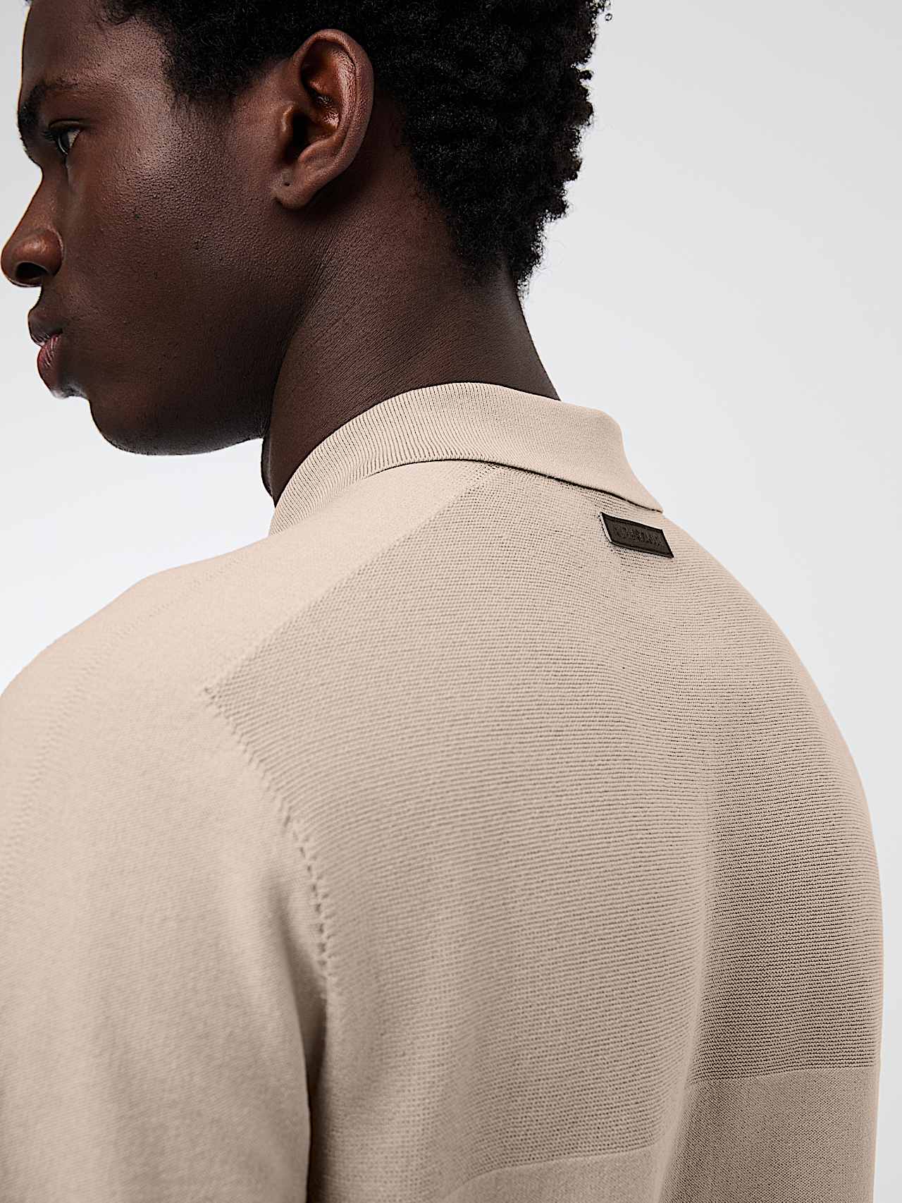 FENZI V2.Y10.01 | 3D Performance Knit Polo Shirt in Dune for Men