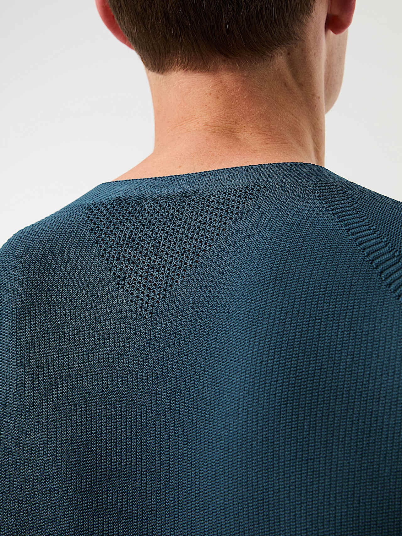 FOSOP V5.Y8.02 | Seamless 3D Performance Knit Crewneck Sweater in Teal for Men