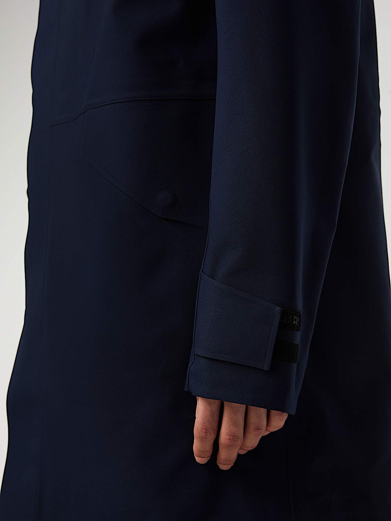 KOOV V11.Y8.01 | Iconic Packable Waterproof Taurobran® Parka in Navy for Men