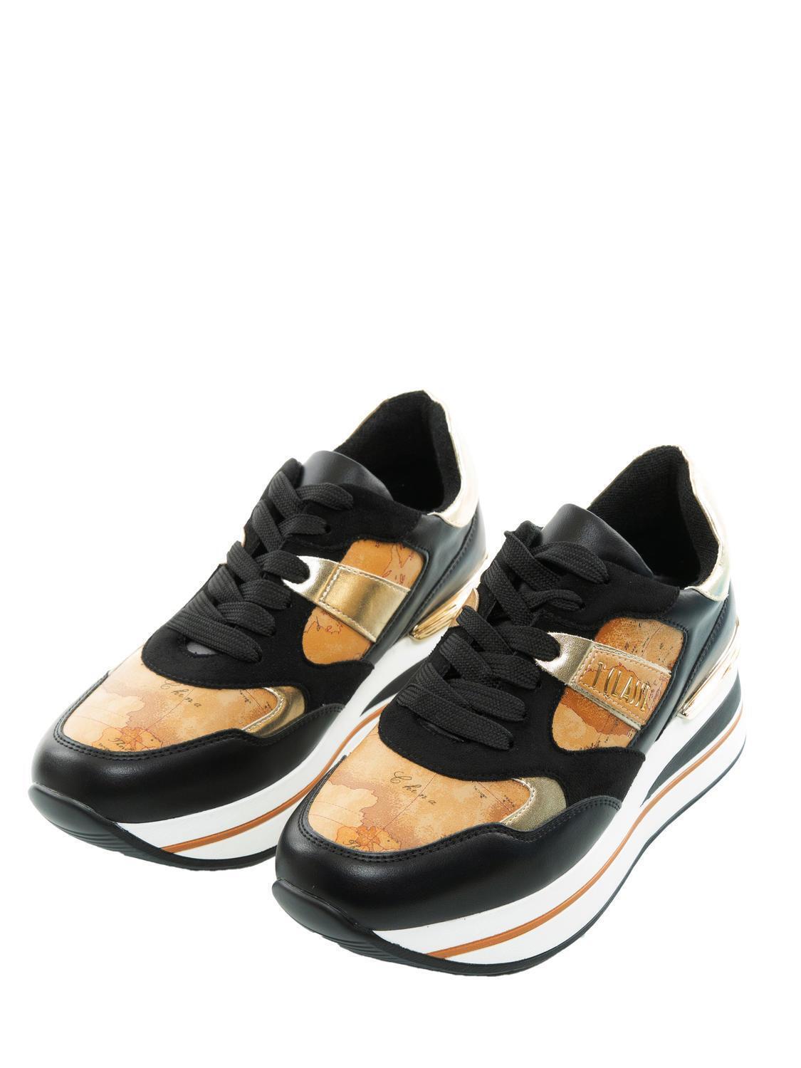 black running sneaker