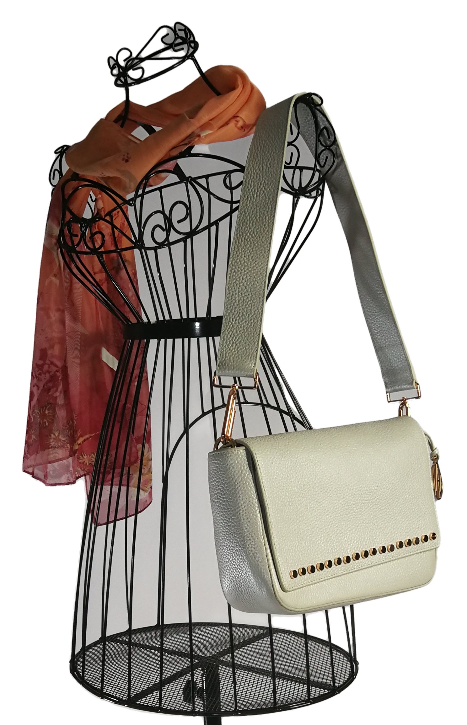 Carter bag shown with detachable strap
