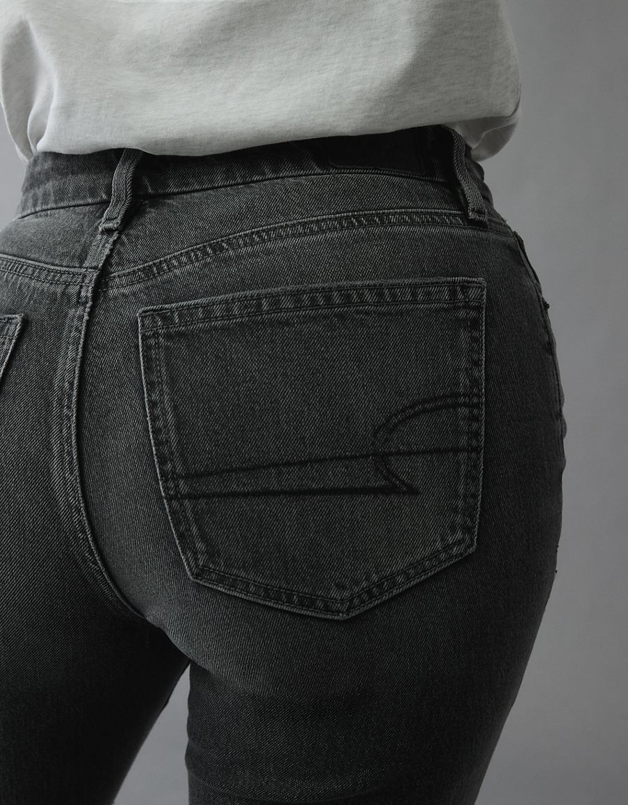 Pocket closeup showing the back fit