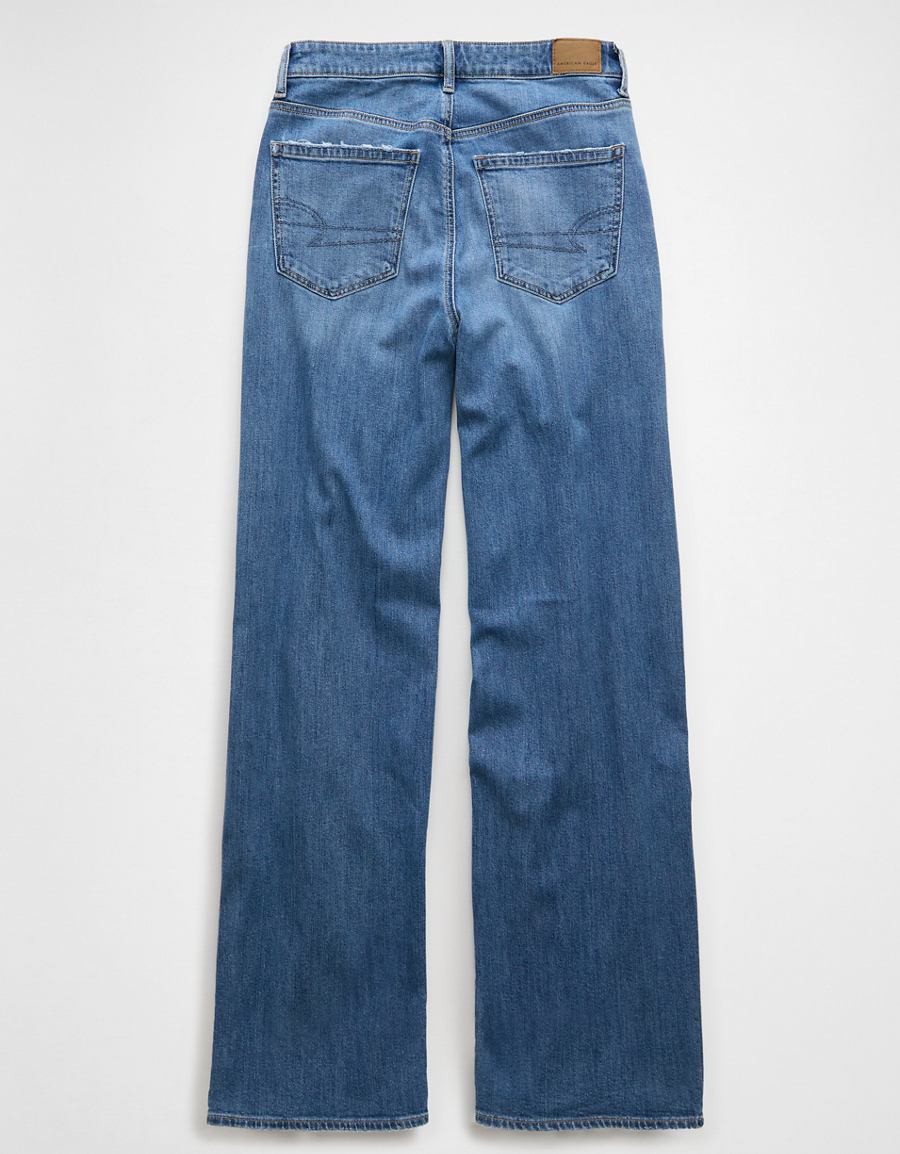 Back product view with wide-leg proportion
