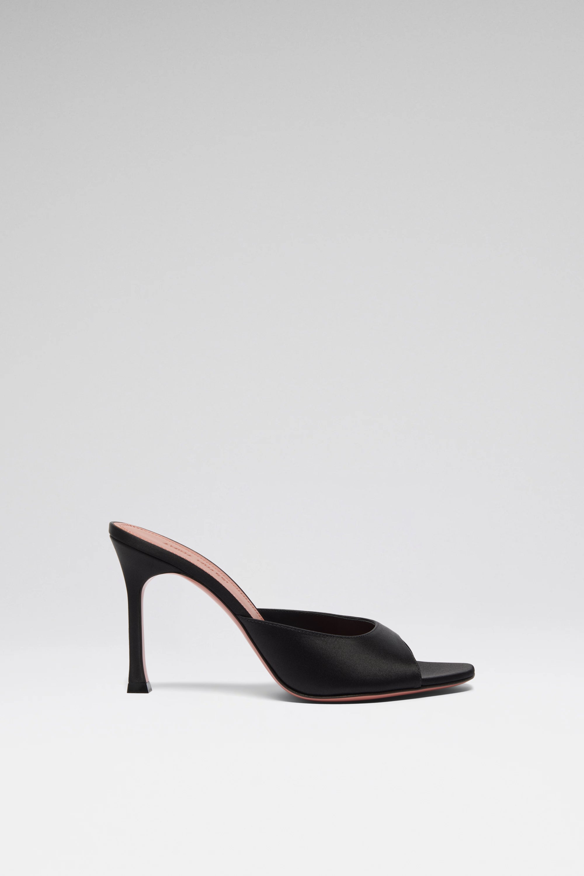 Alexa Slipper 95
