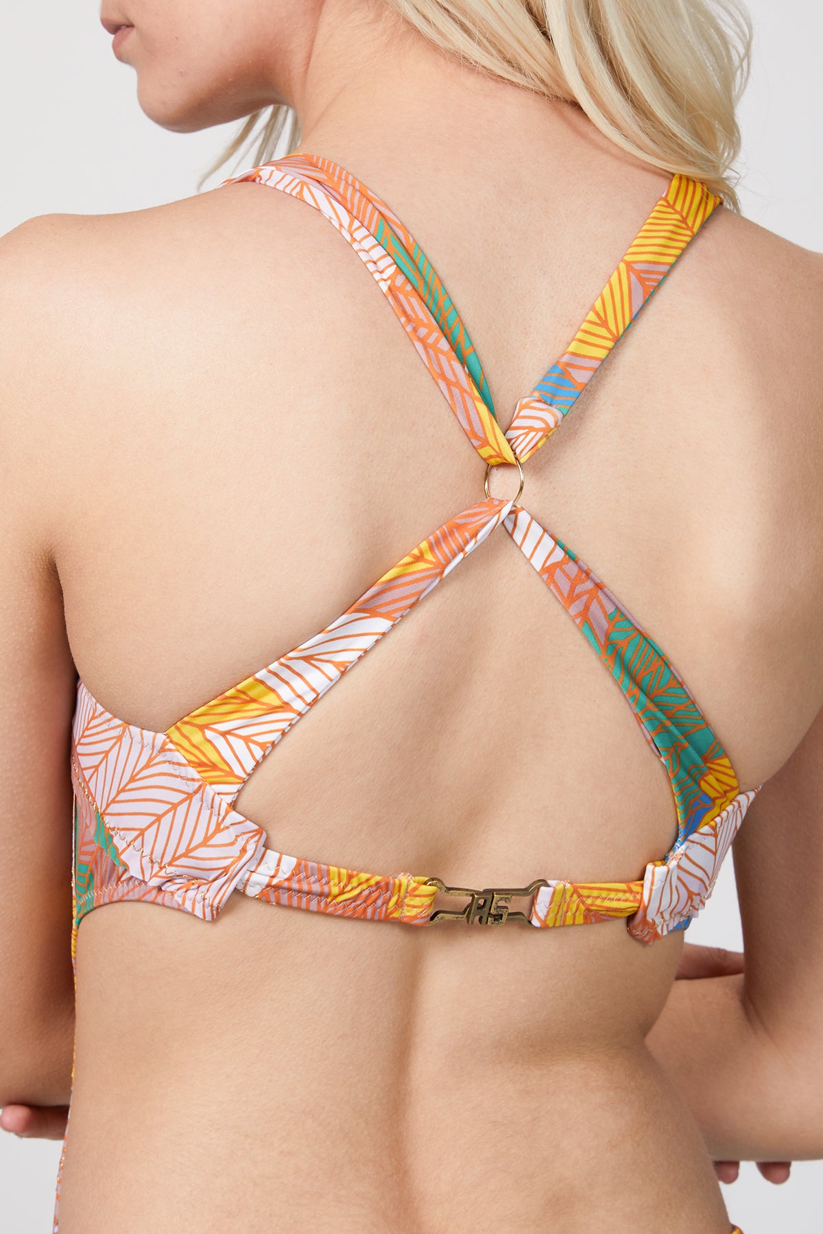 alternate on-body angle showing medium coverage