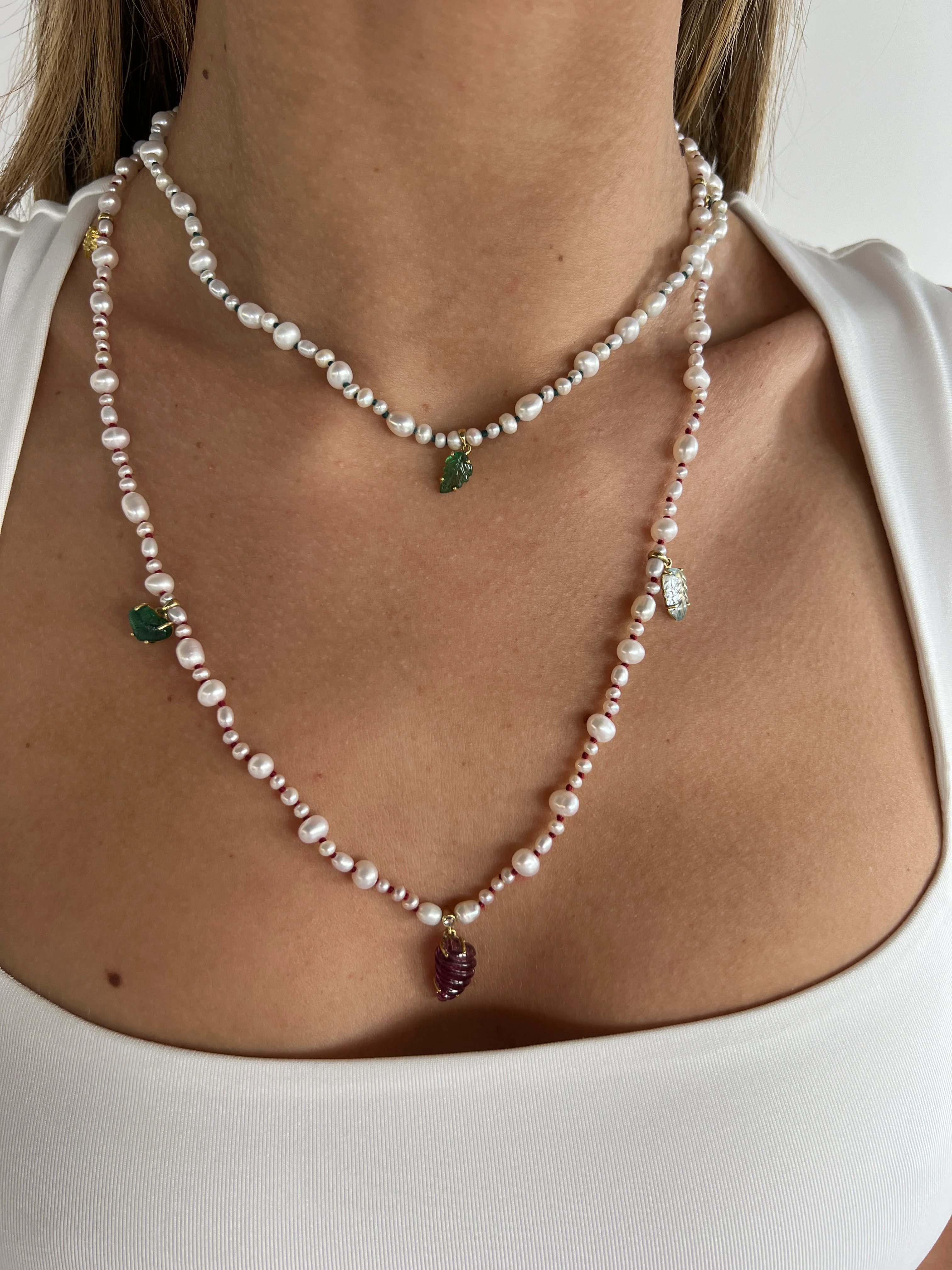 Muna Necklace - 18k gold with Freshwater Pearls and Emerald Leaf Pendant