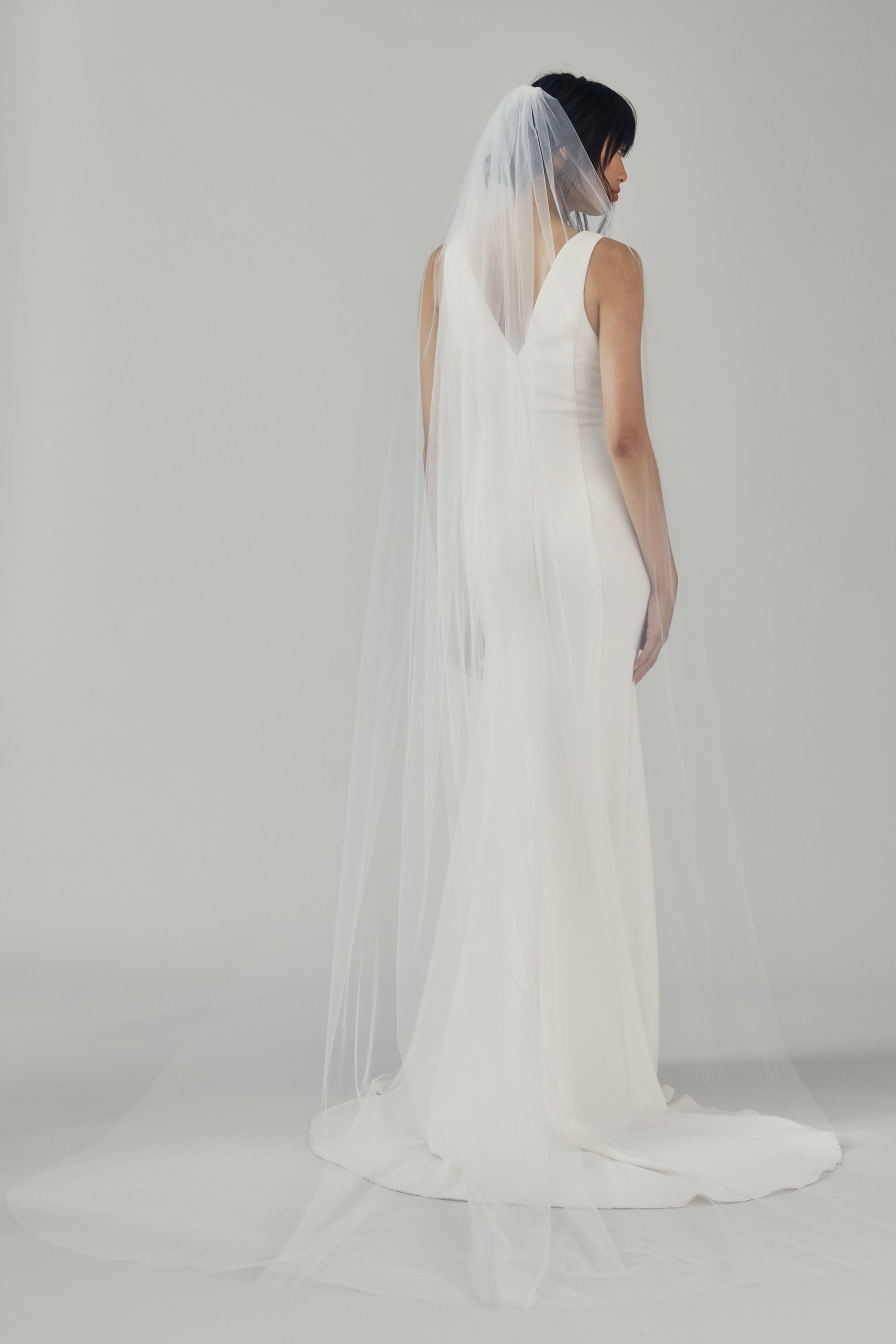Back view from the official product gallery