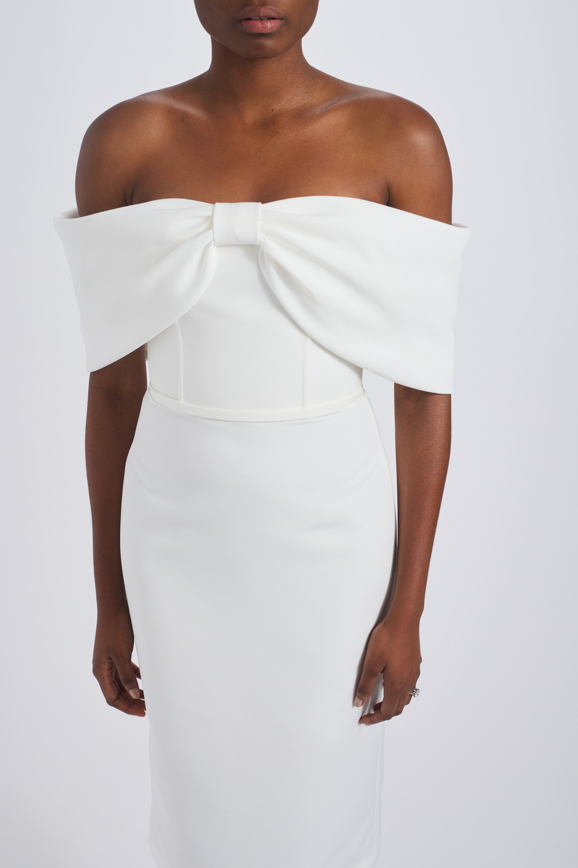 Back view from the official product gallery
