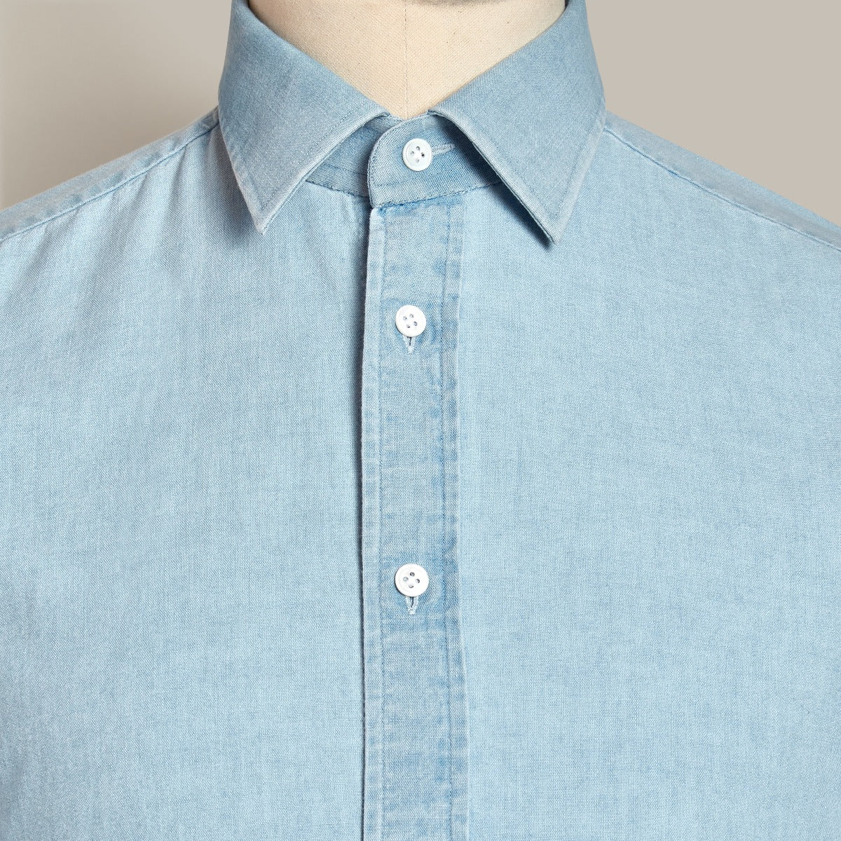 Collar and placket detail