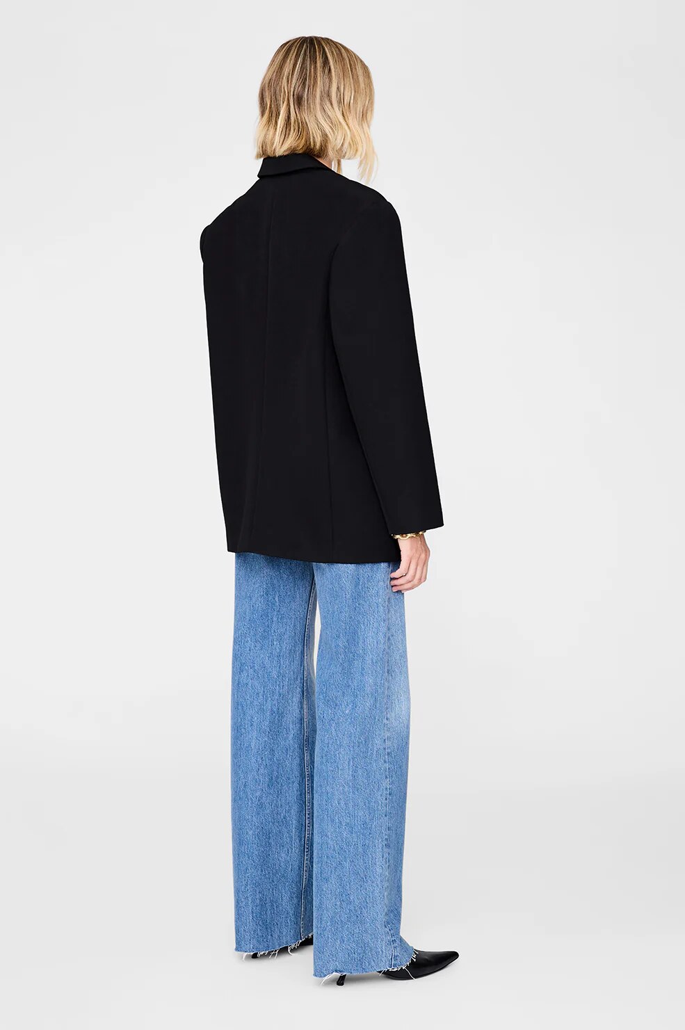 lapel and pocket detail