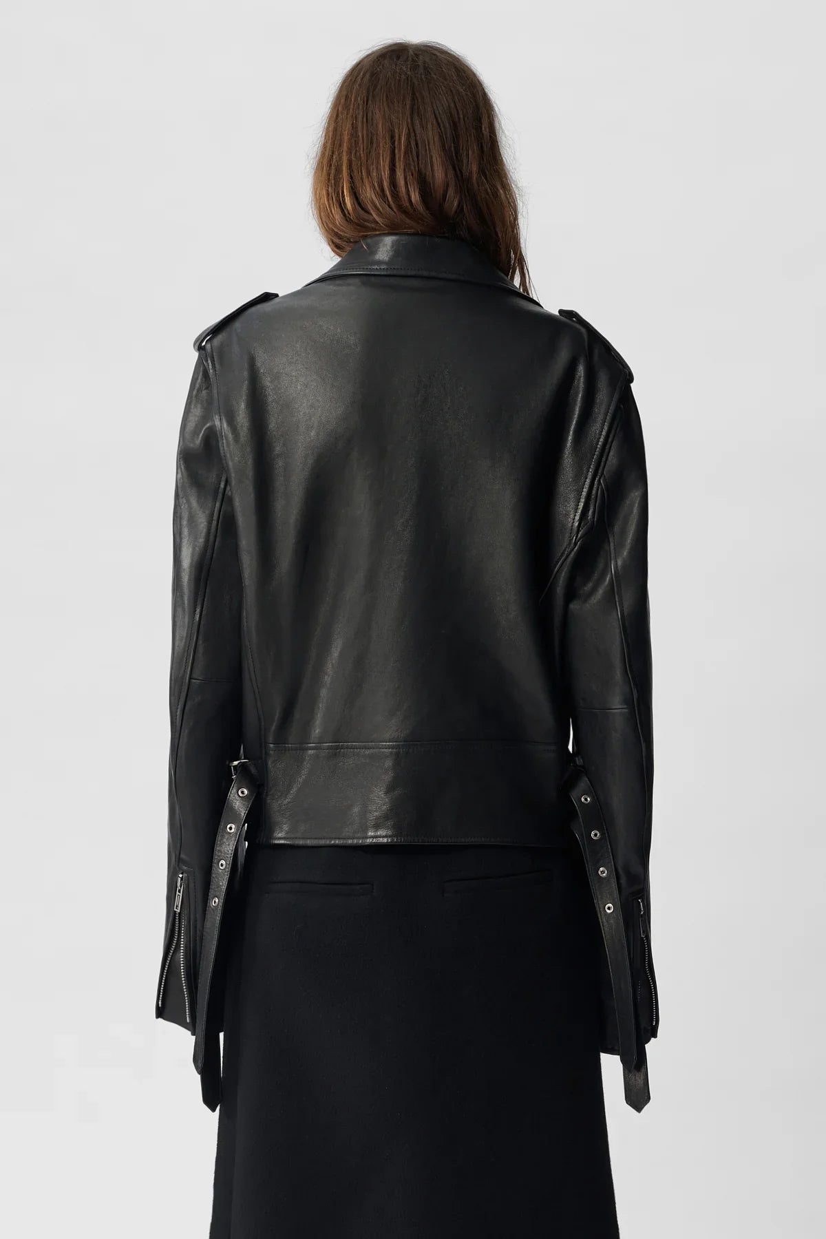 Back view of the grained leather jacket