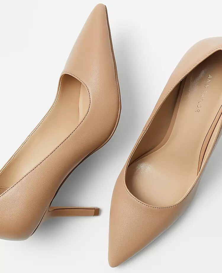 neutral pump closeup