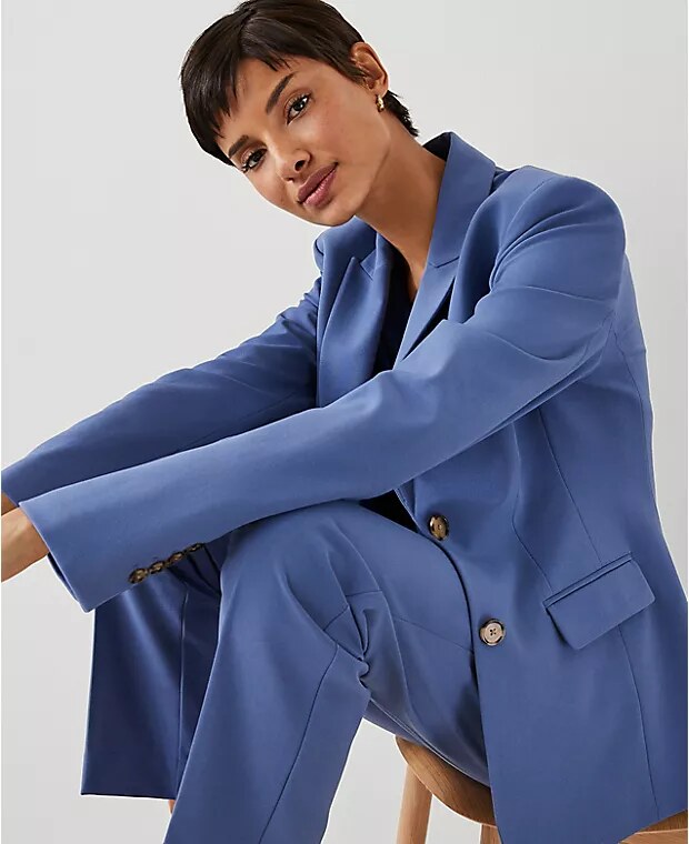blue suit colorway