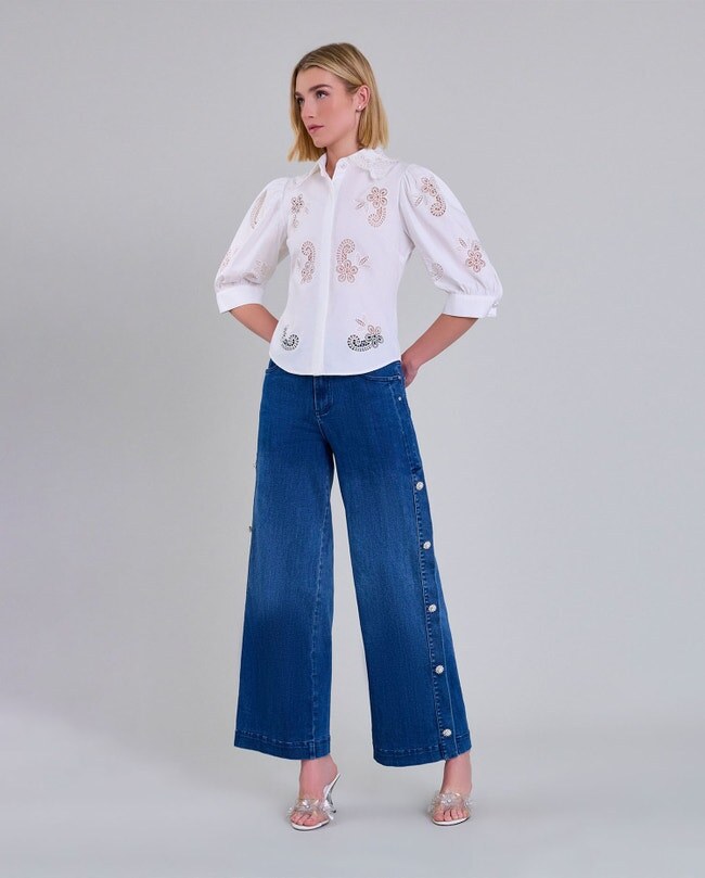 full look with wide denim