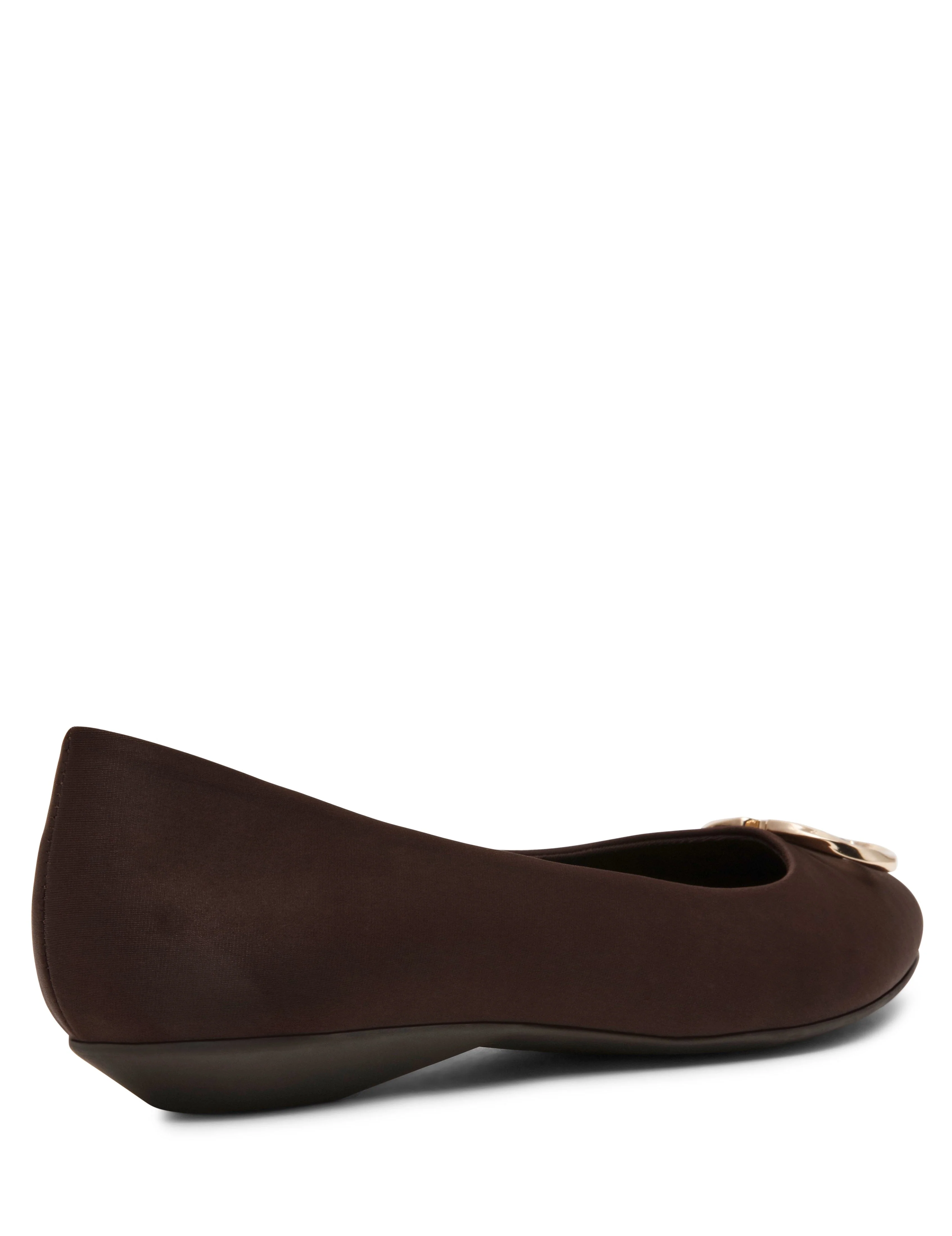 Oswego Flat Shoe — official detail or alternate angle