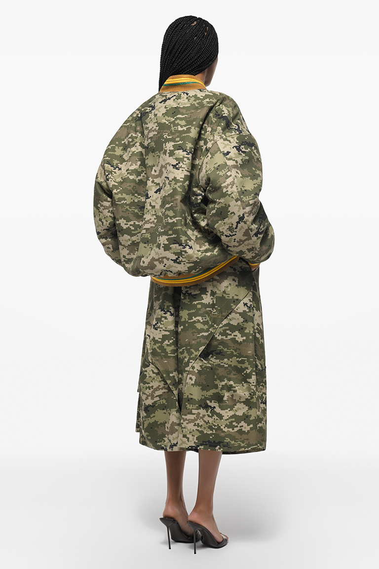 Side profile of the padded volume