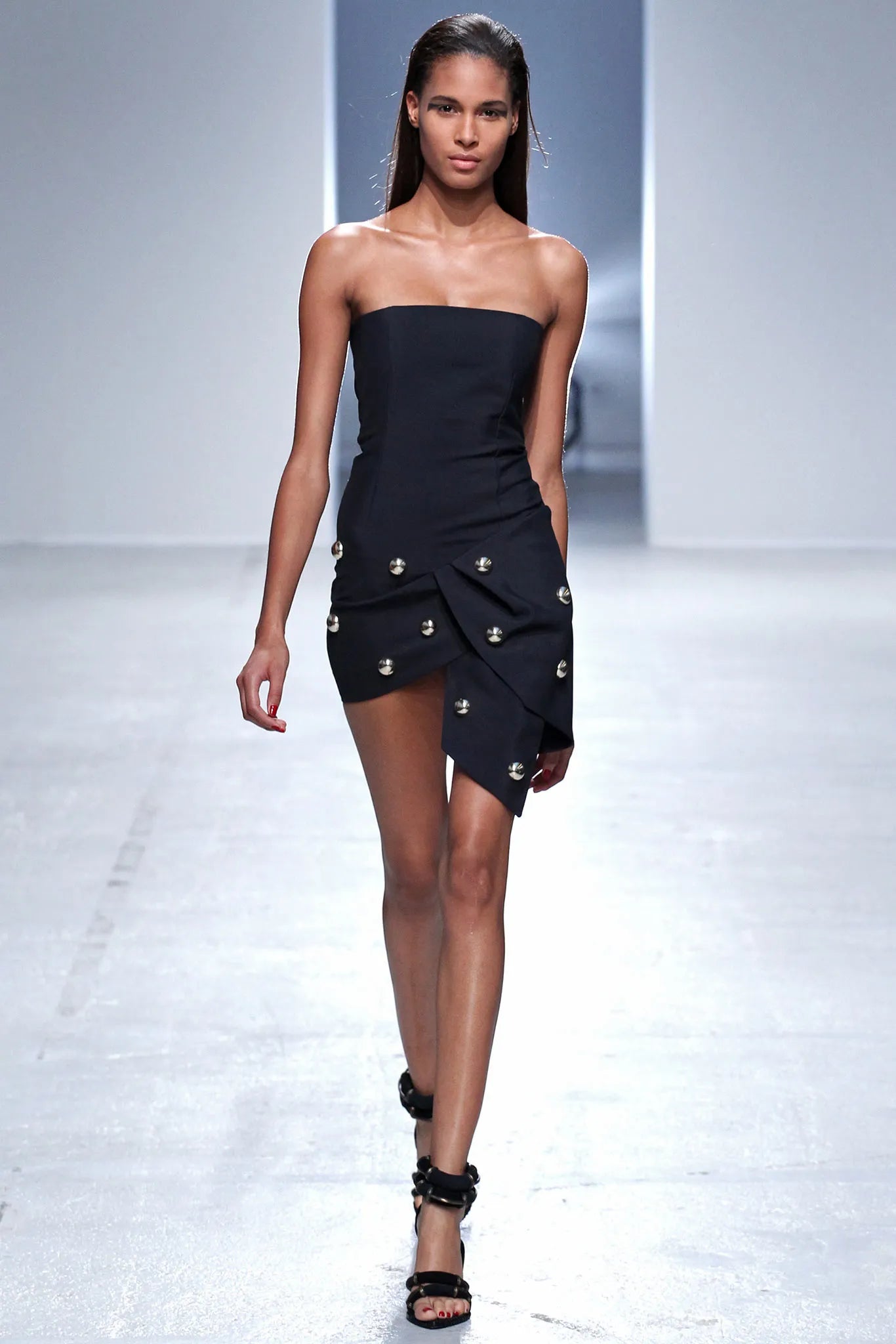 Runway image of the Spring 2014 look