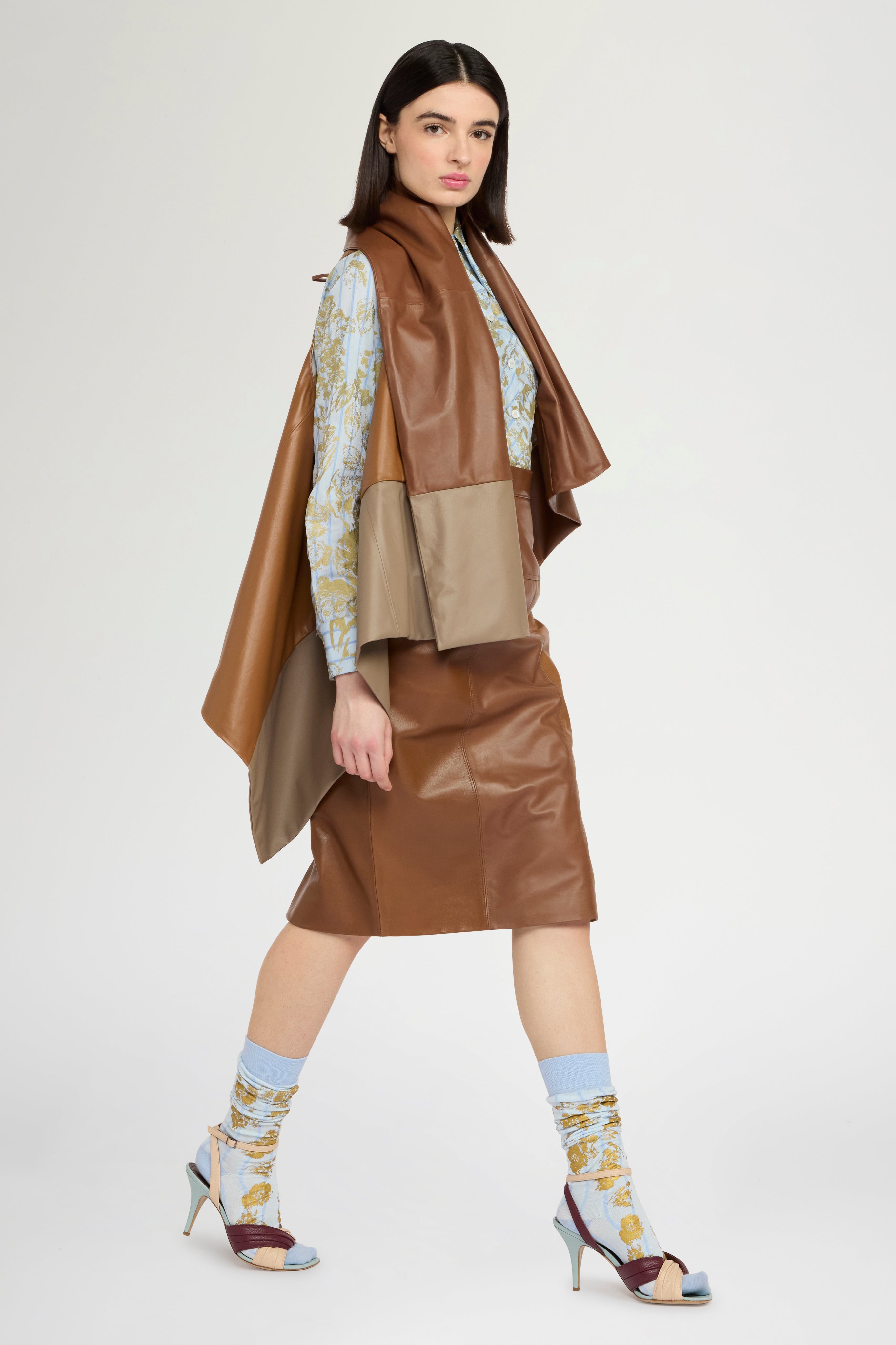 leather Gavoi back view