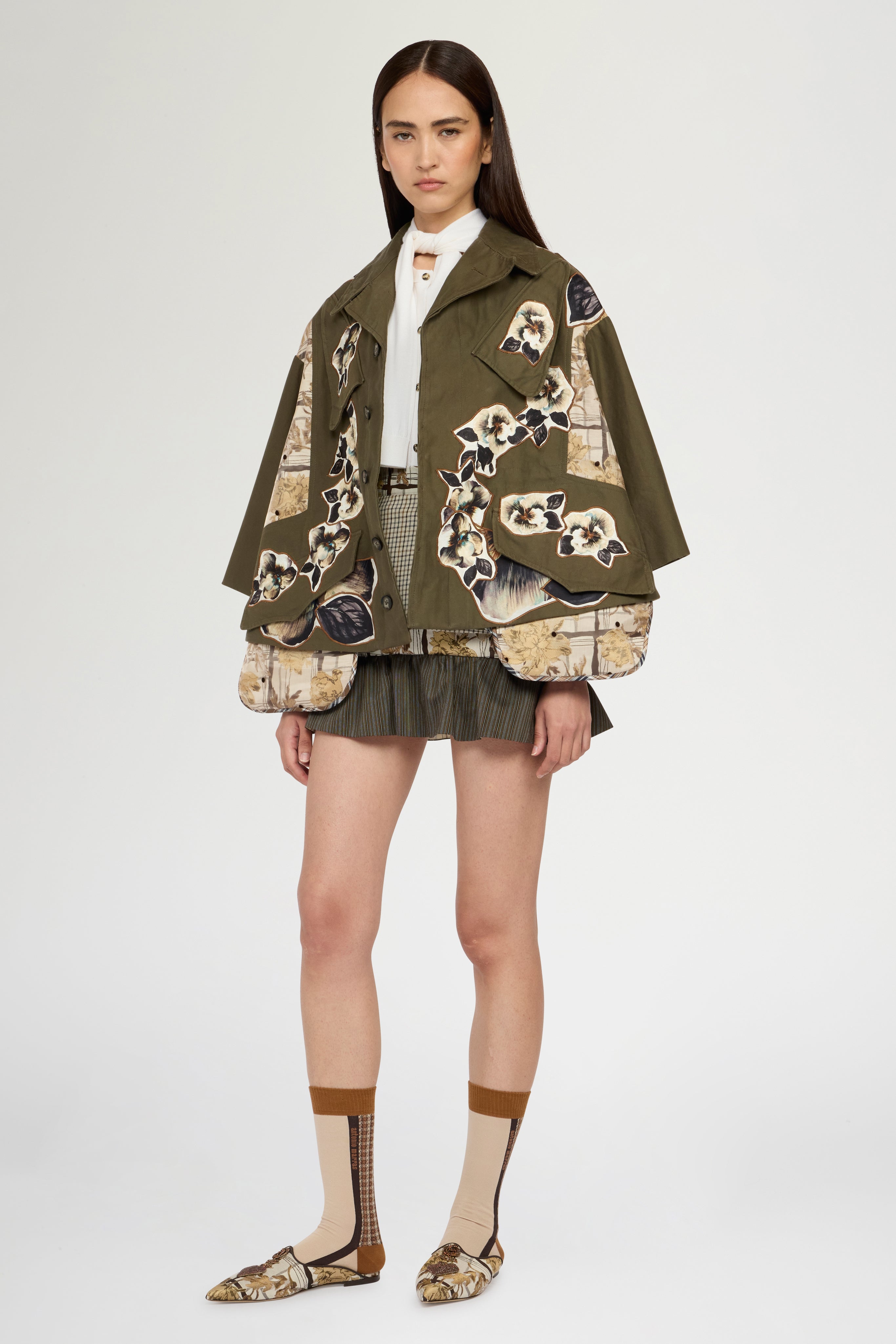 pansy parka back embroidery