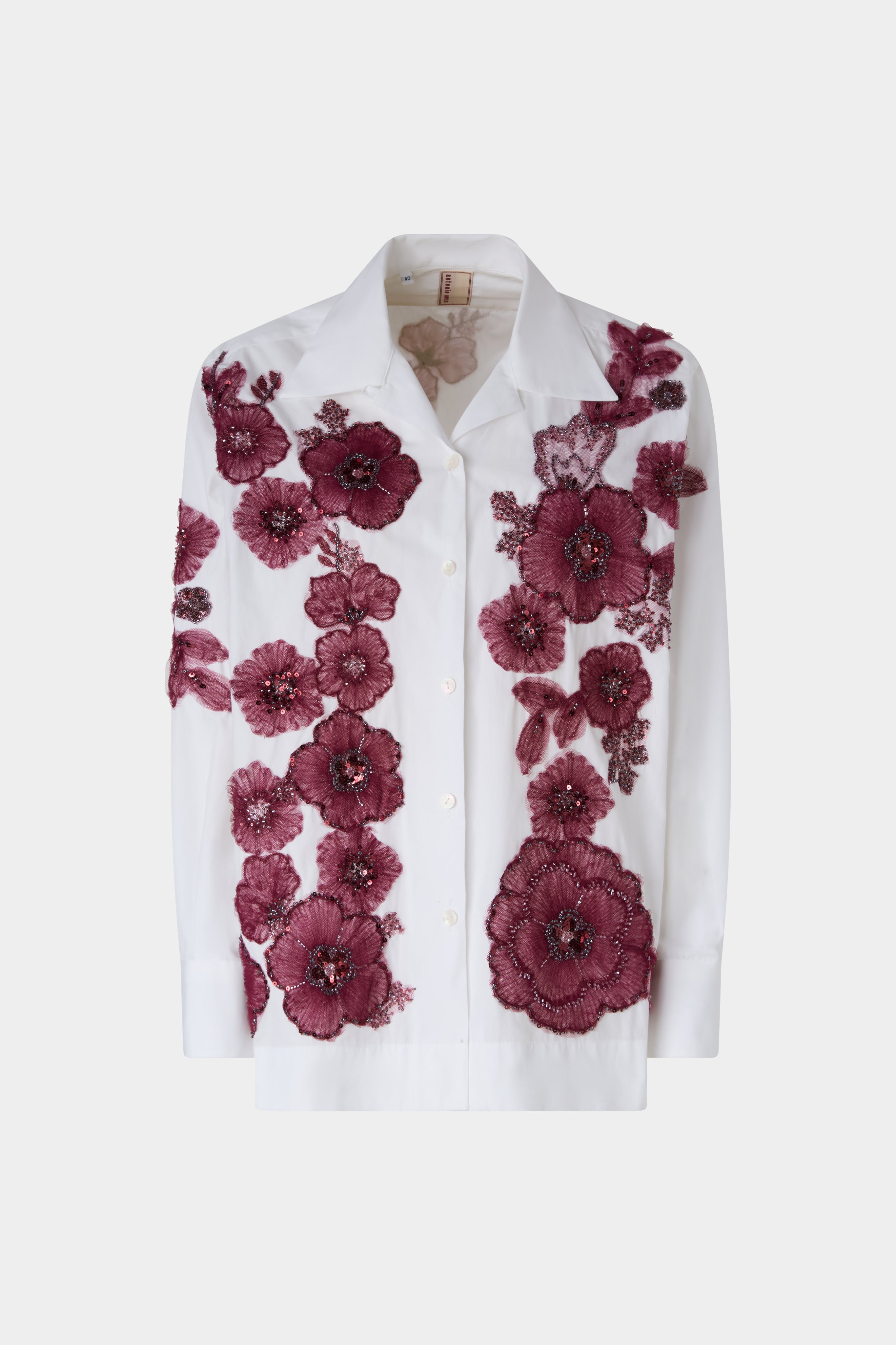 floral appliqué Robespierre front