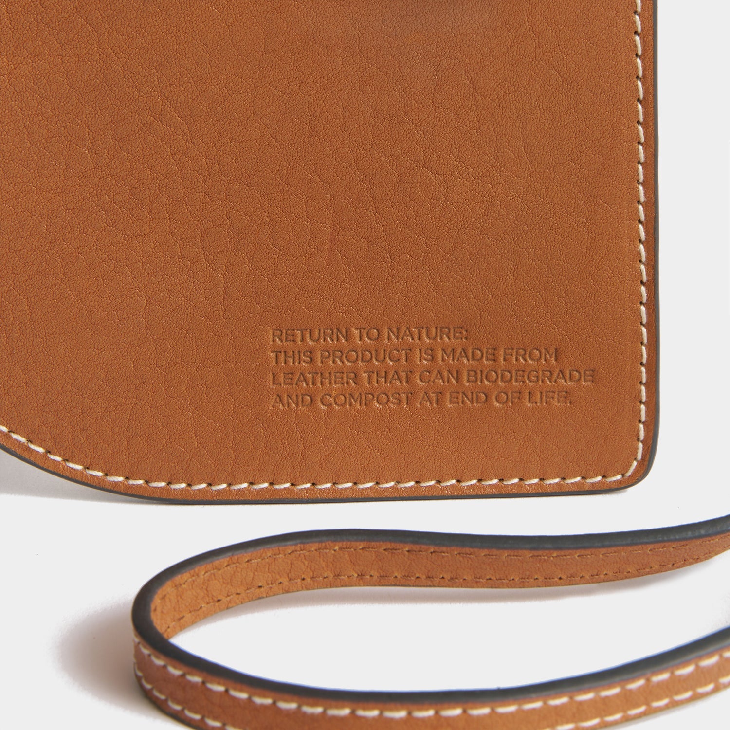 Side profile with phone-pouch depth