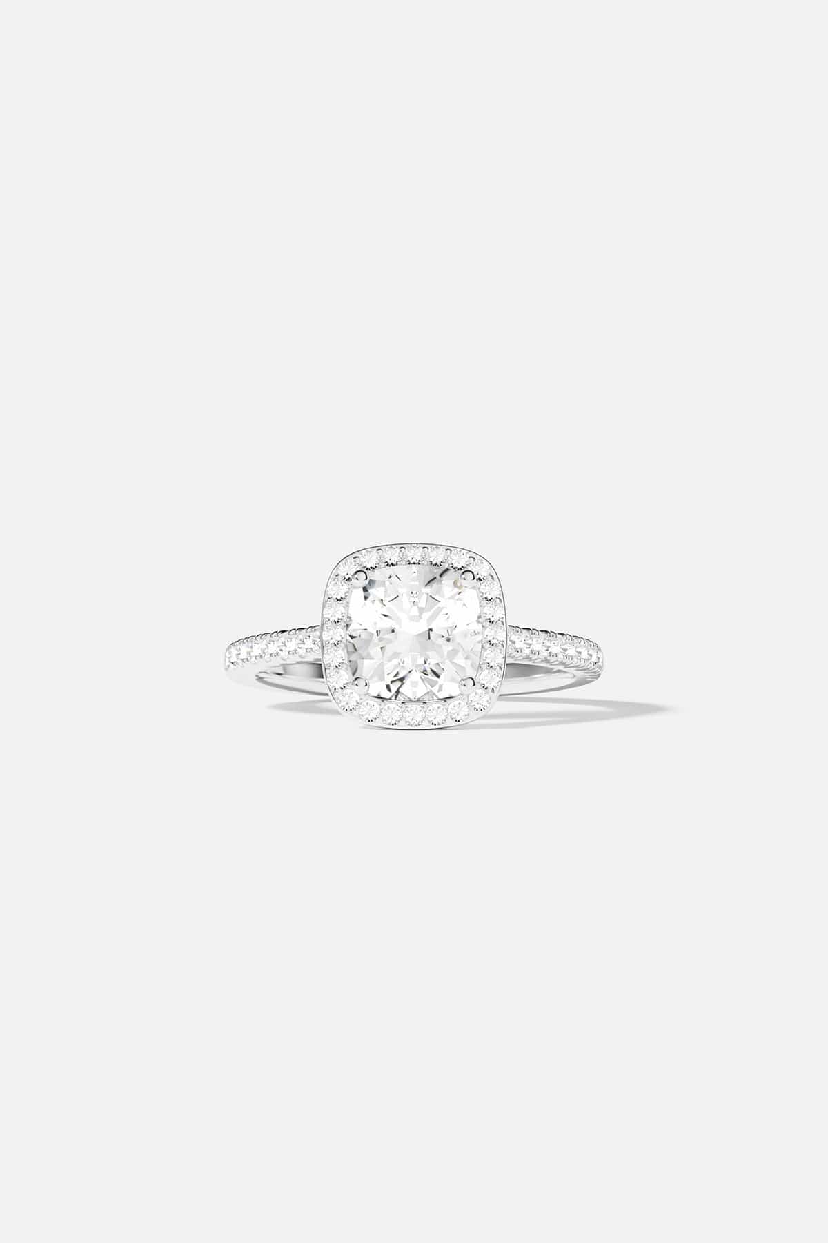 Ring Éclat from the same official line