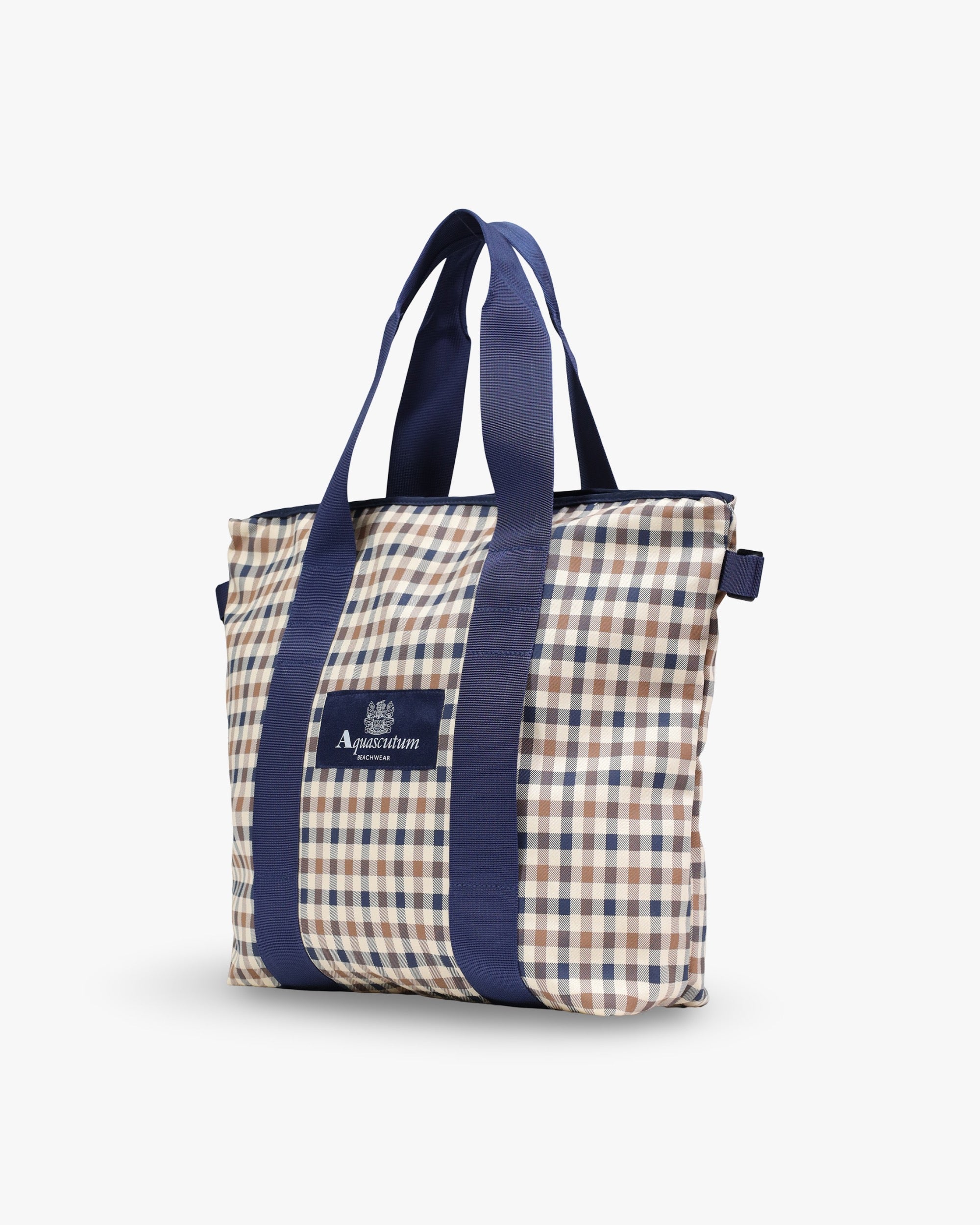Side angle with navy webbing