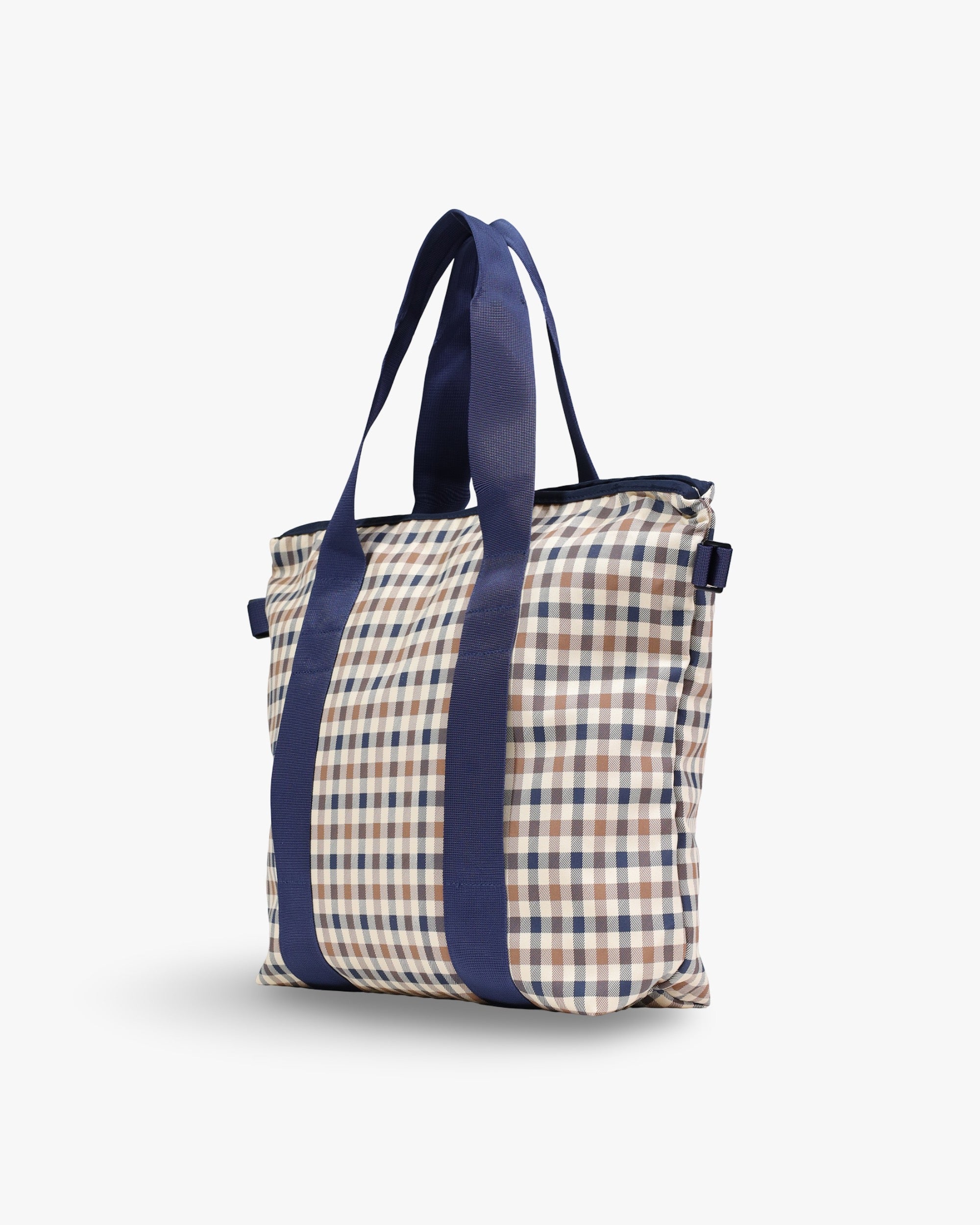 Three-quarter carry shape
