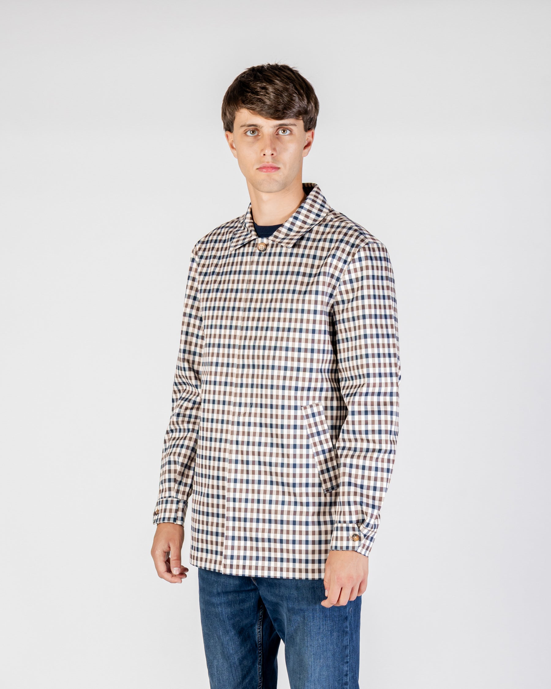Model styling showing the cropped trench proportion