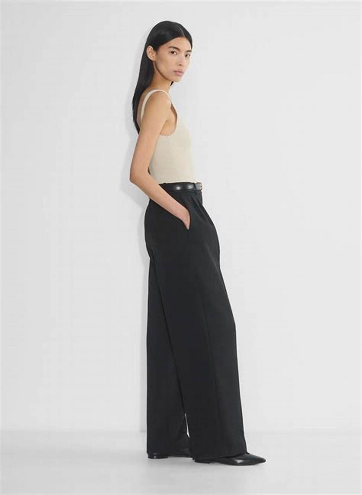 Sculpt Knit Squareneck Cropped Tank