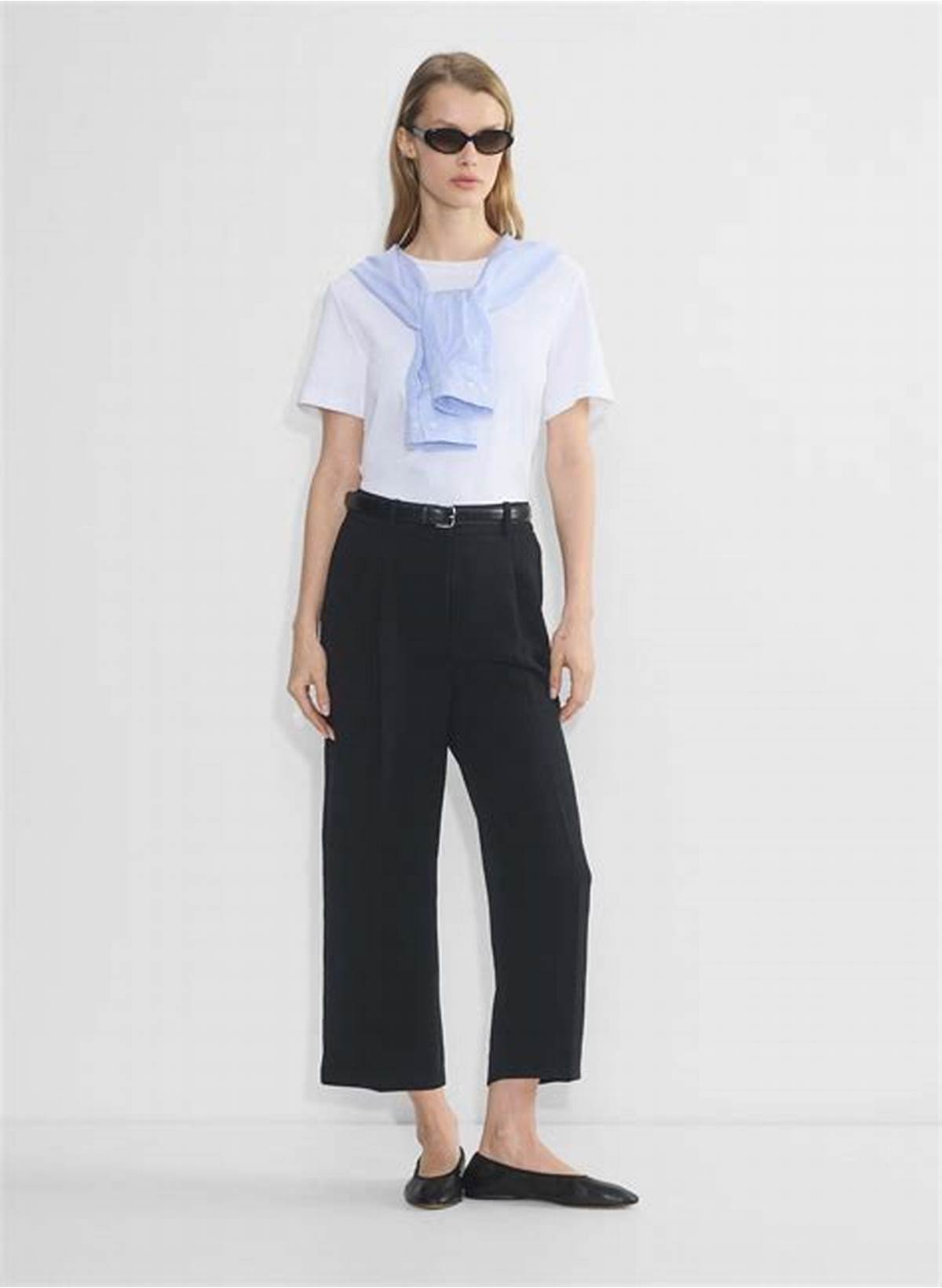 The Effortless Pant™ Cropped - Crepette™ | Aritzia CA